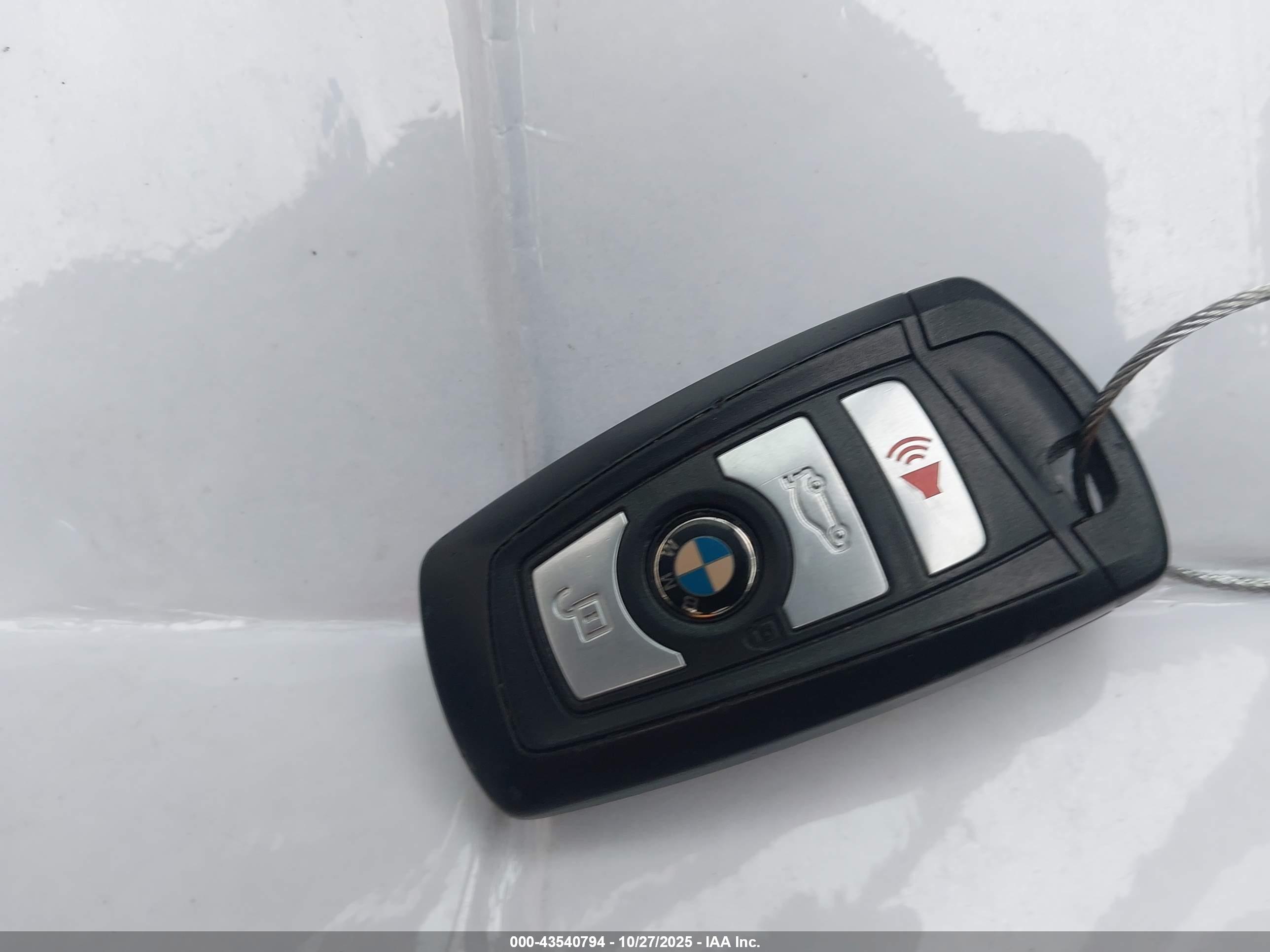 BMW 535I image 11