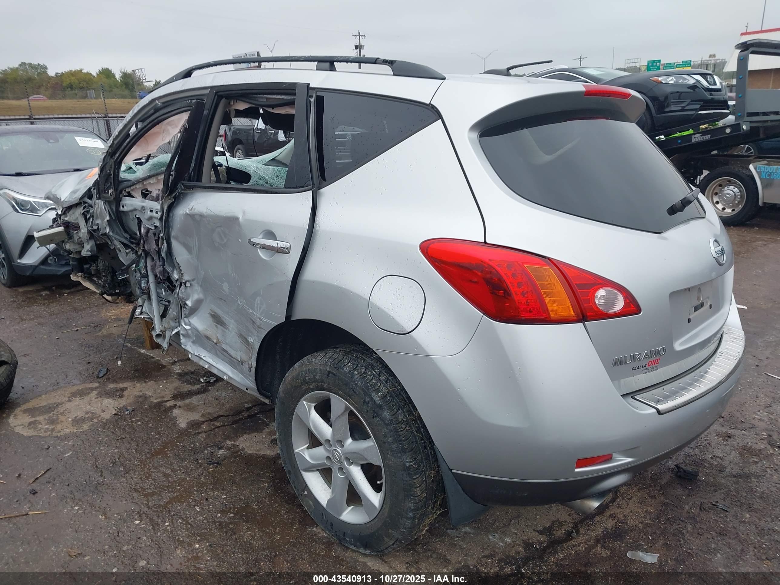 NISSAN MURANO image 3