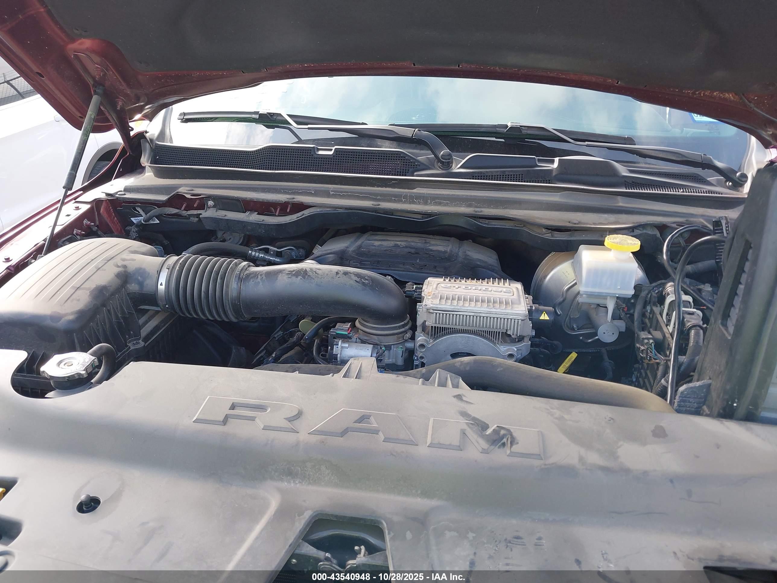 RAM 1500 image 10