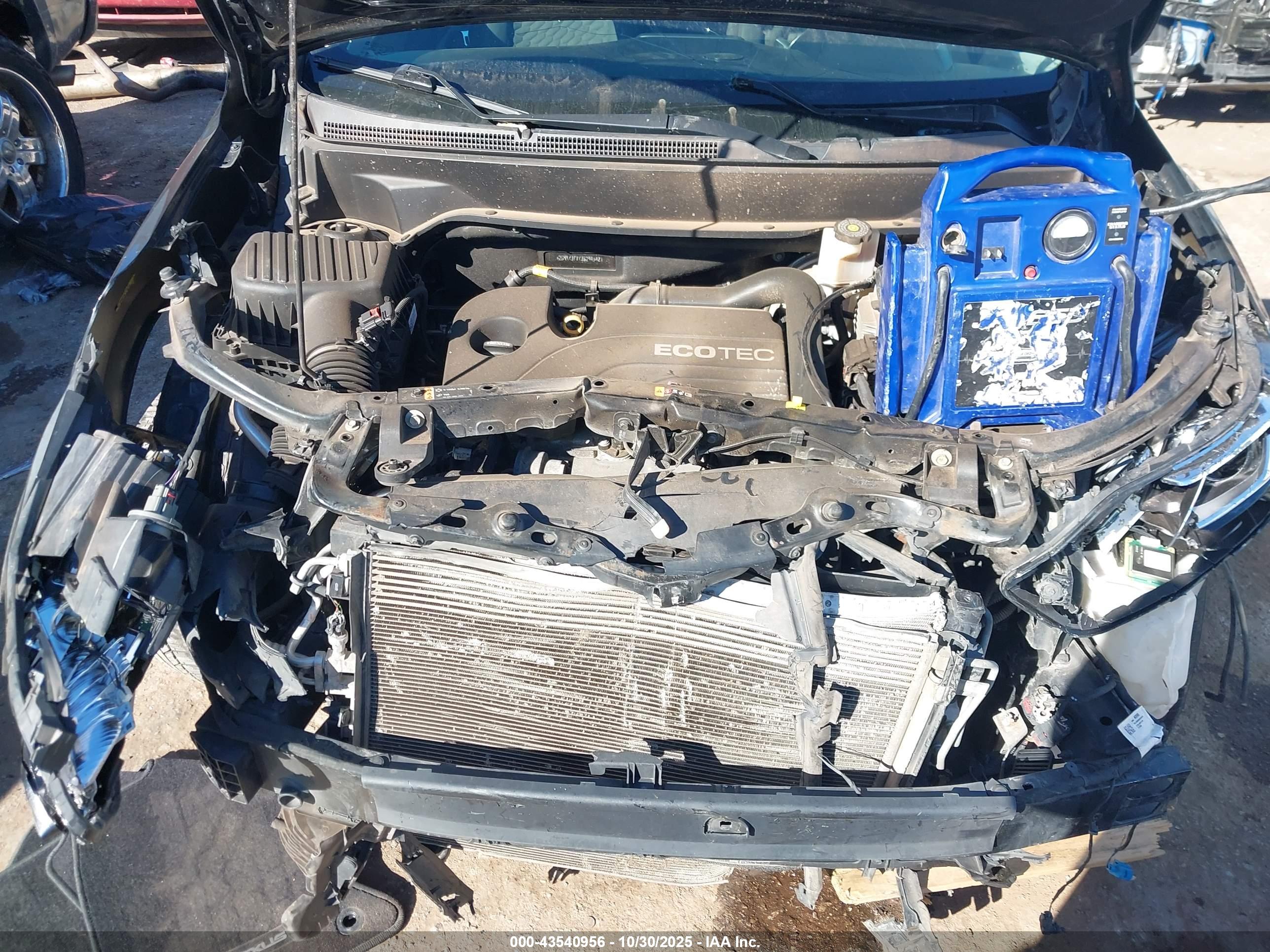 CHEVROLET EQUINOX image 10