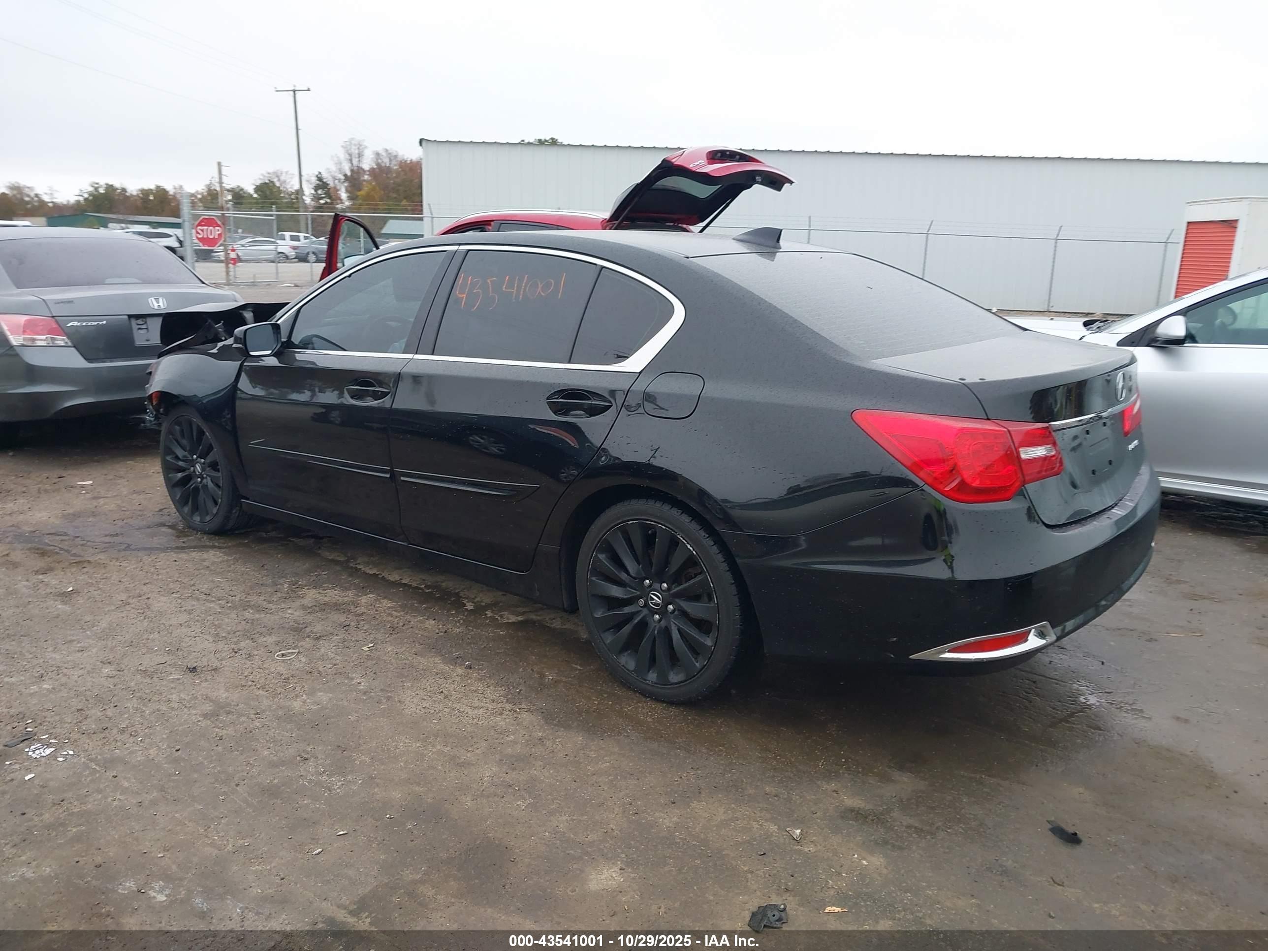 ACURA RLX image 3