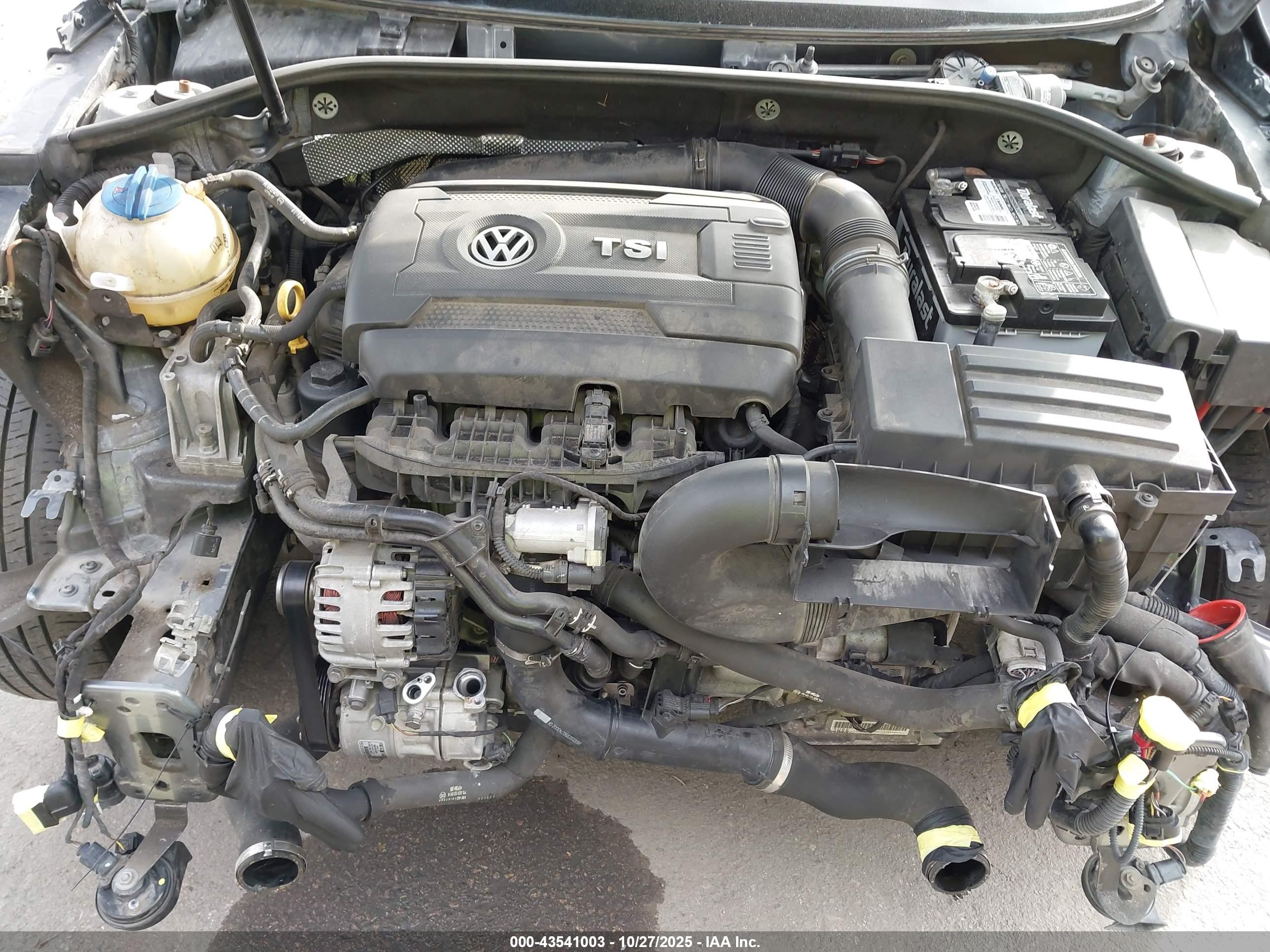 VOLKSWAGEN PASSAT image 10