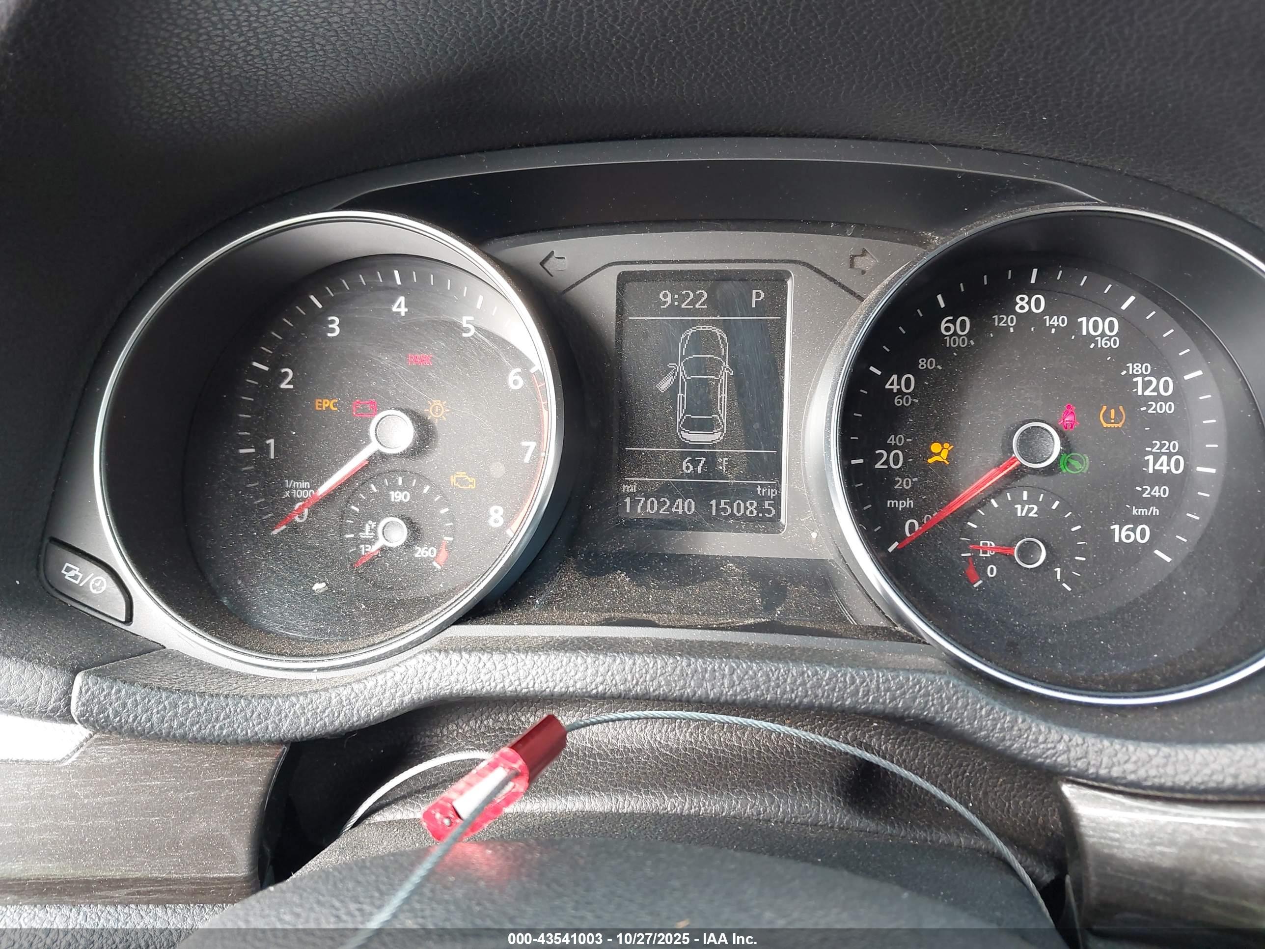 VOLKSWAGEN PASSAT image 7