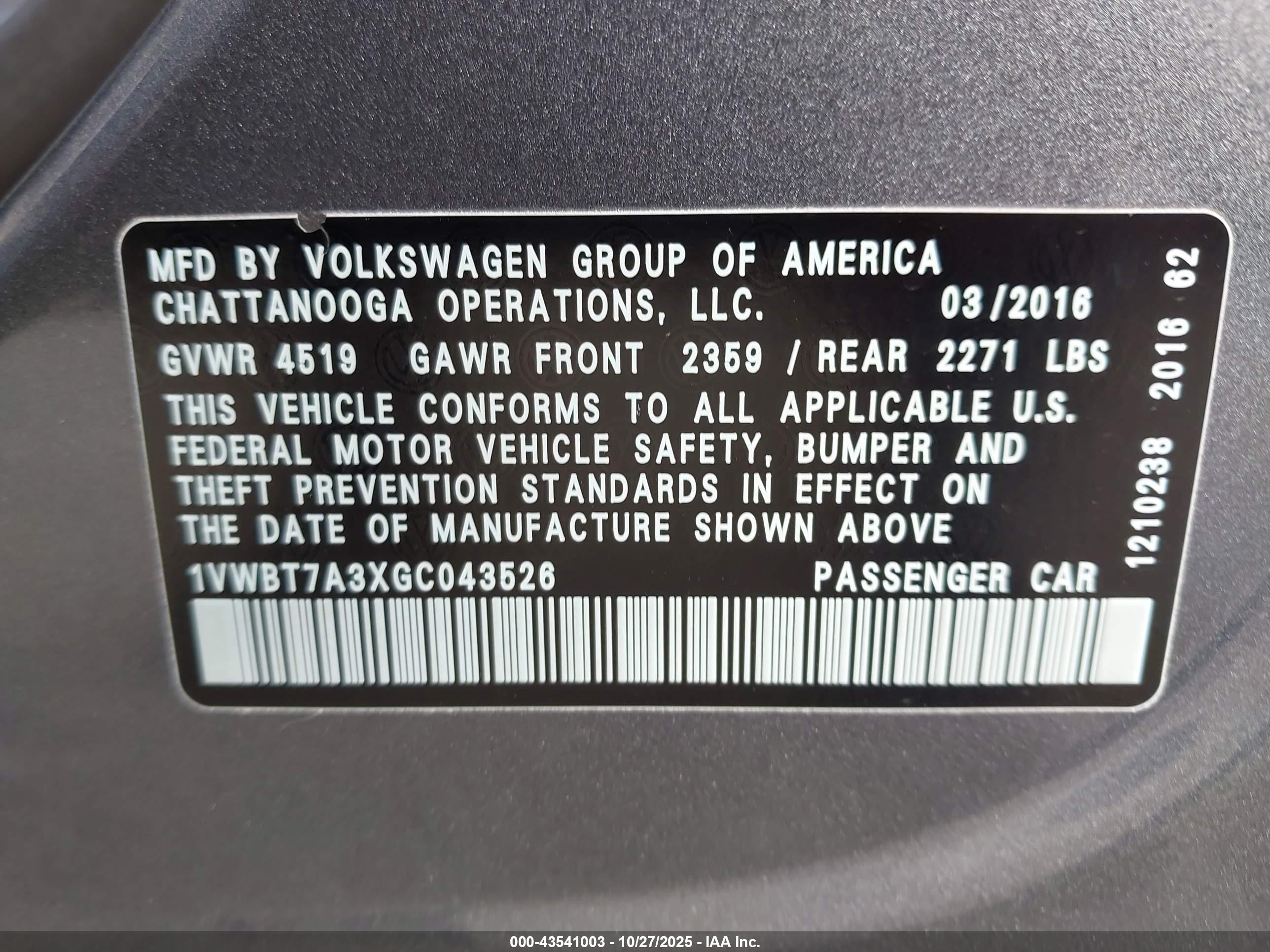 VOLKSWAGEN PASSAT image 9