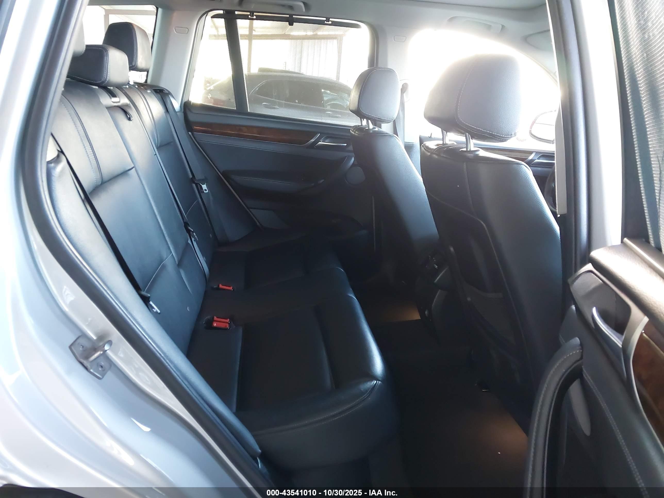 BMW X3 image 8