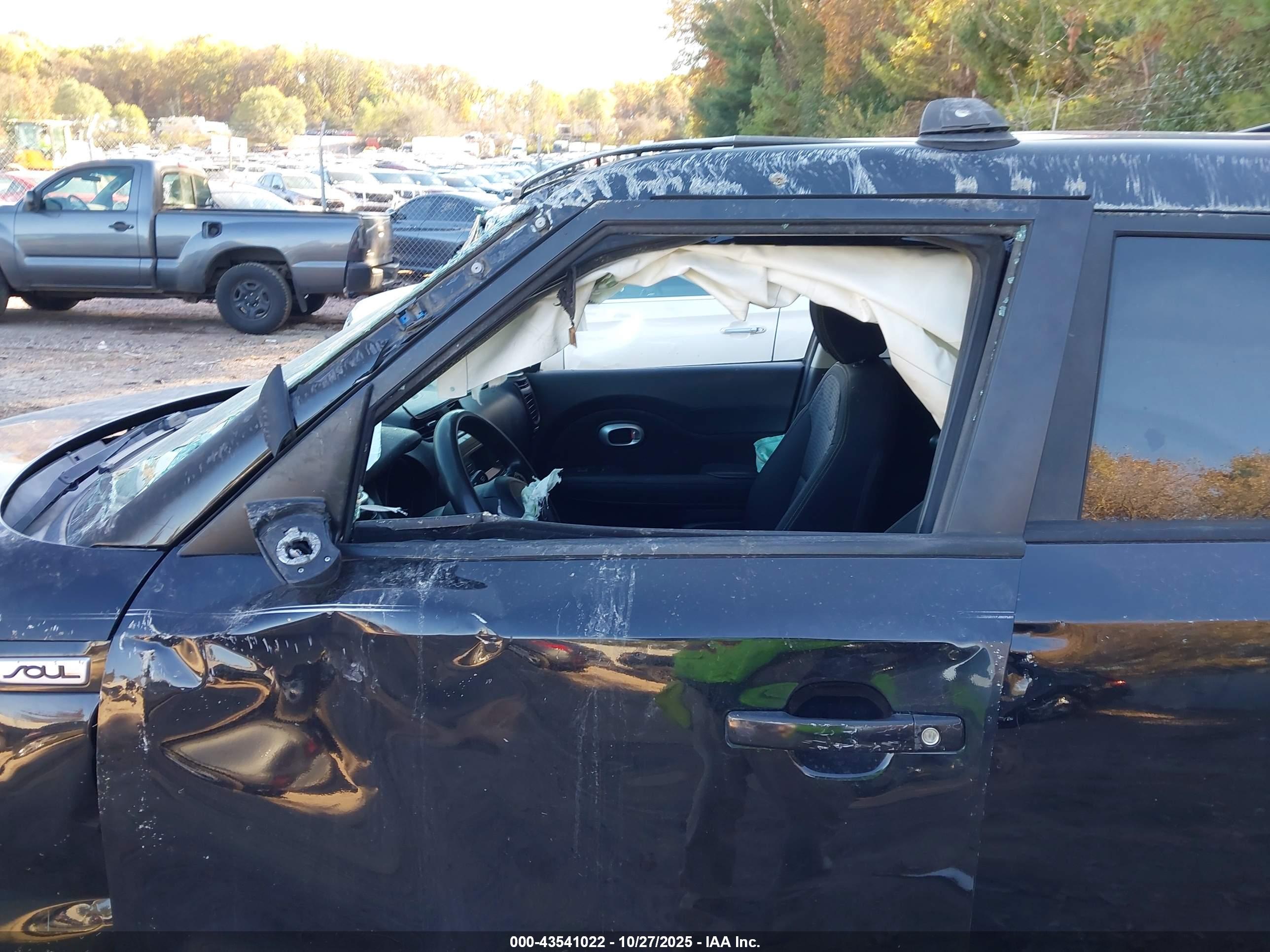 KIA SOUL image 6