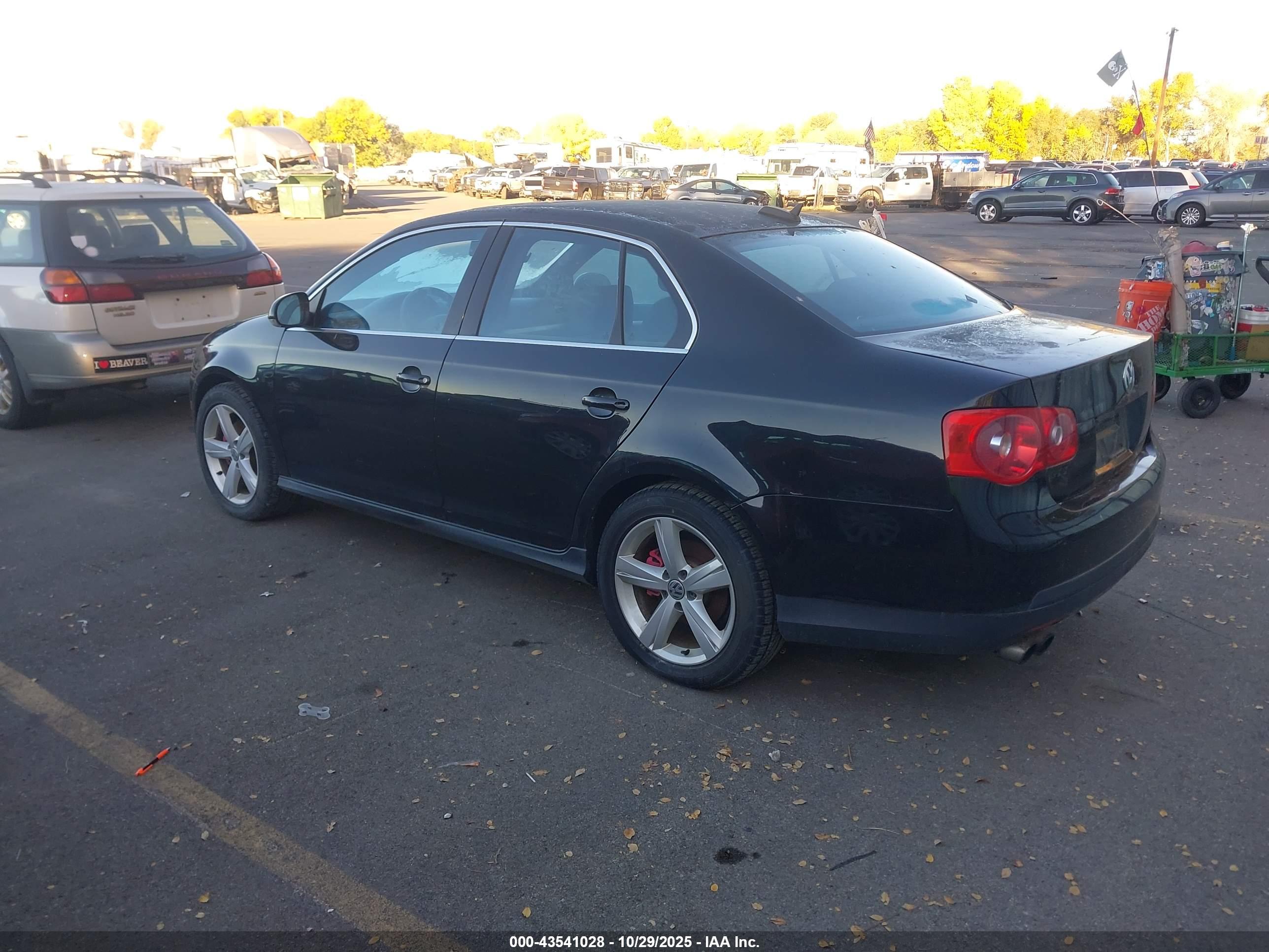 VOLKSWAGEN JETTA image 3
