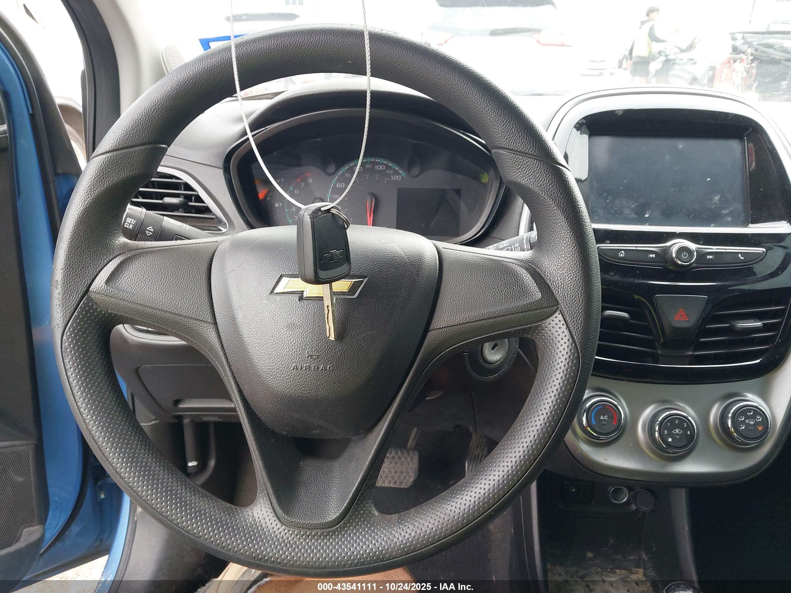 CHEVROLET SPARK image 11