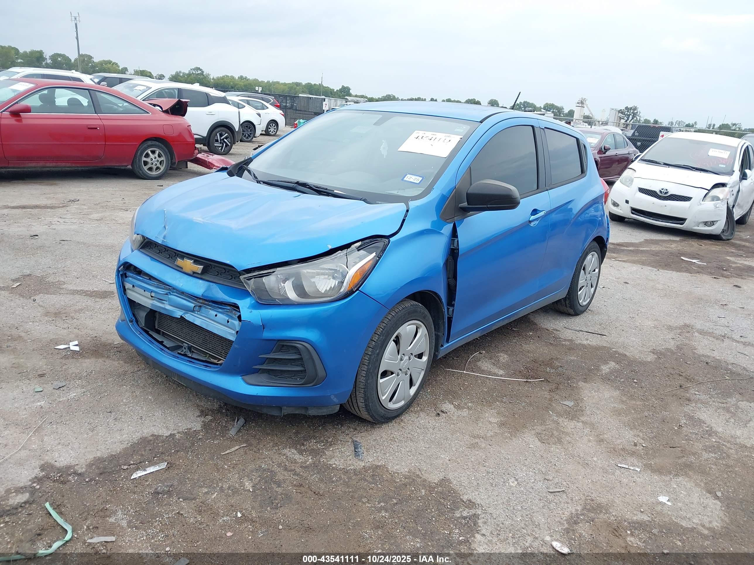 CHEVROLET SPARK image 2