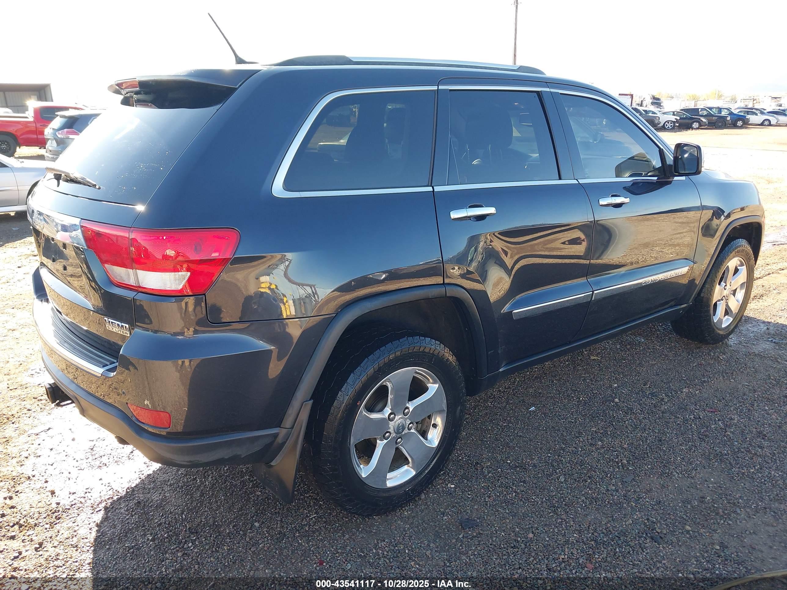 JEEP GRAND image 4