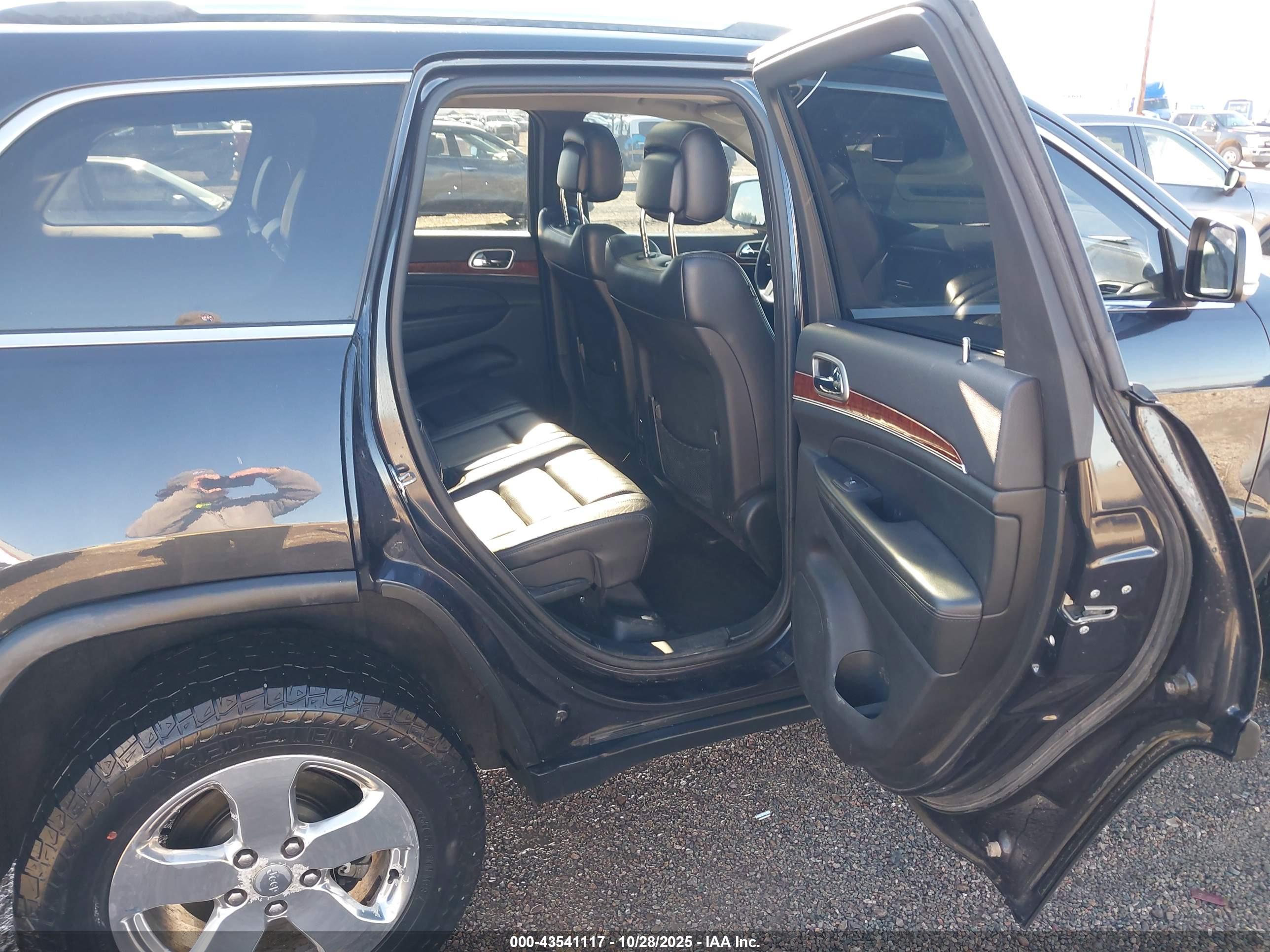 JEEP GRAND image 8