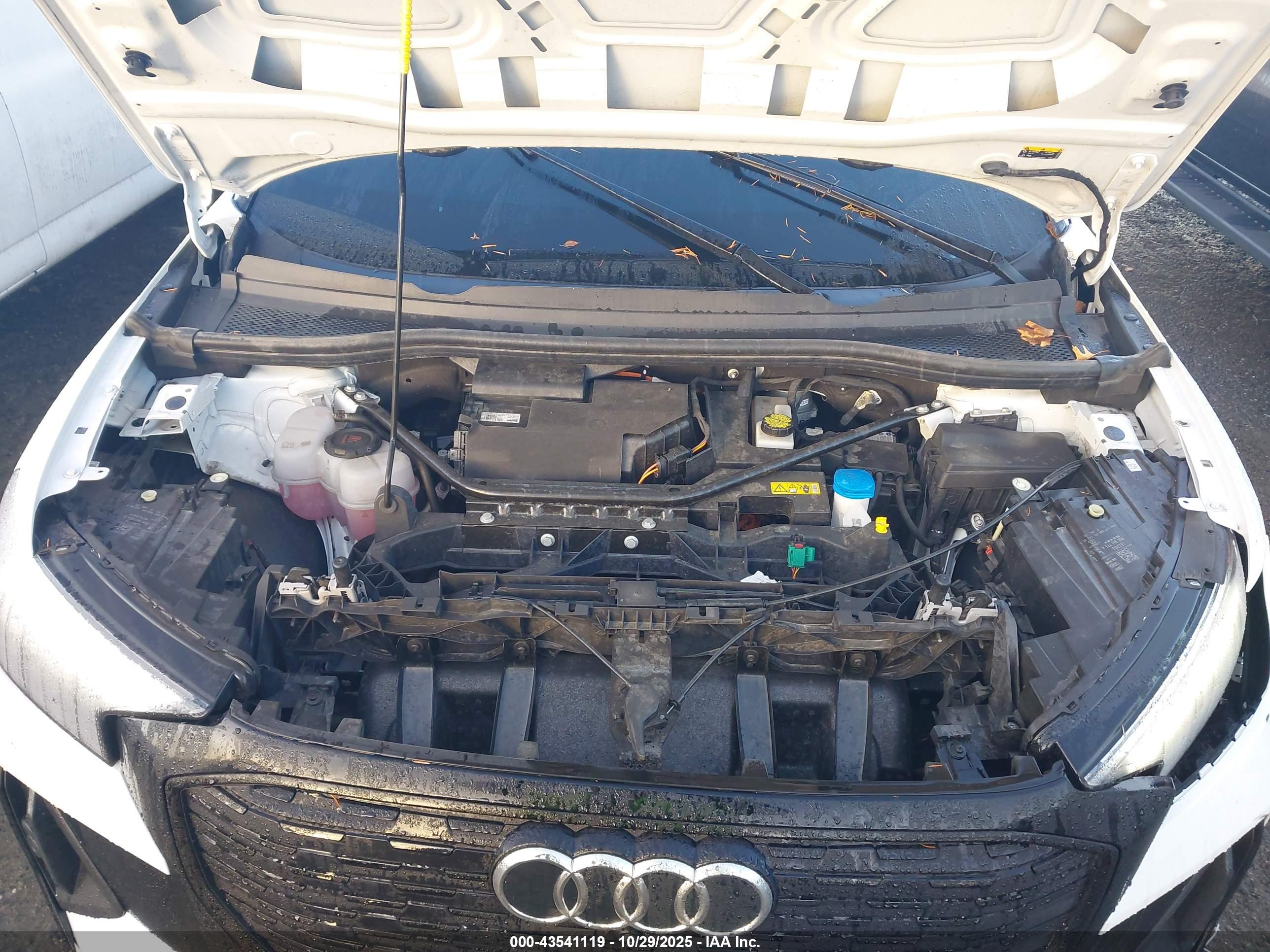 AUDI Q4 image 10