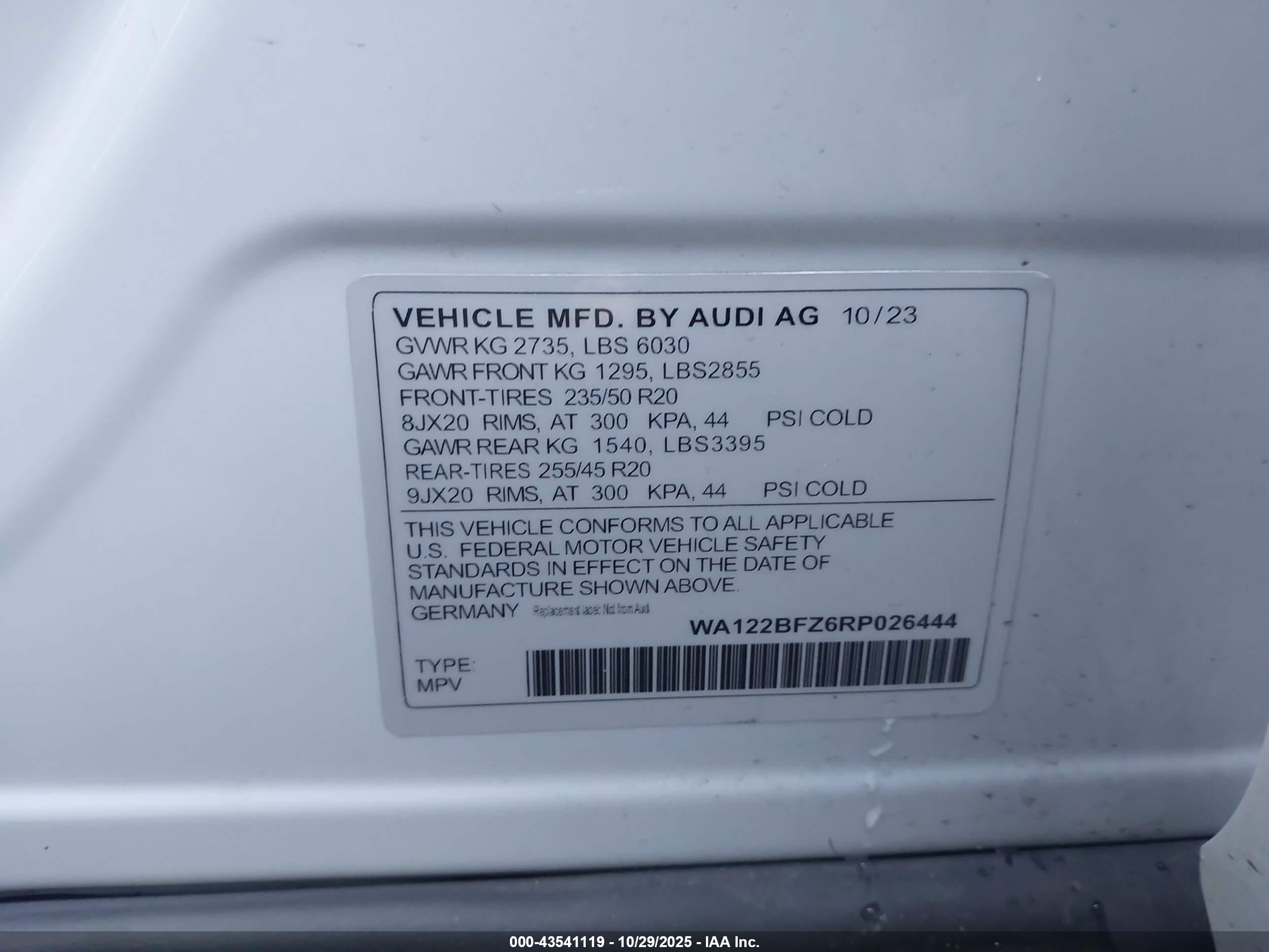 AUDI Q4 image 9