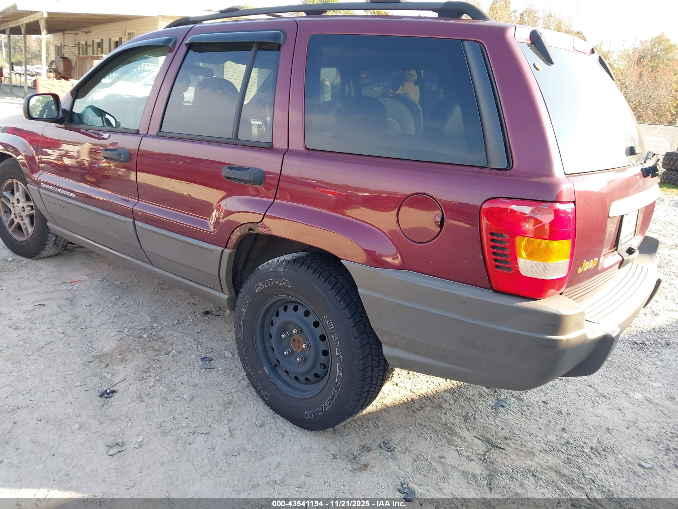 JEEP GRAND image 3
