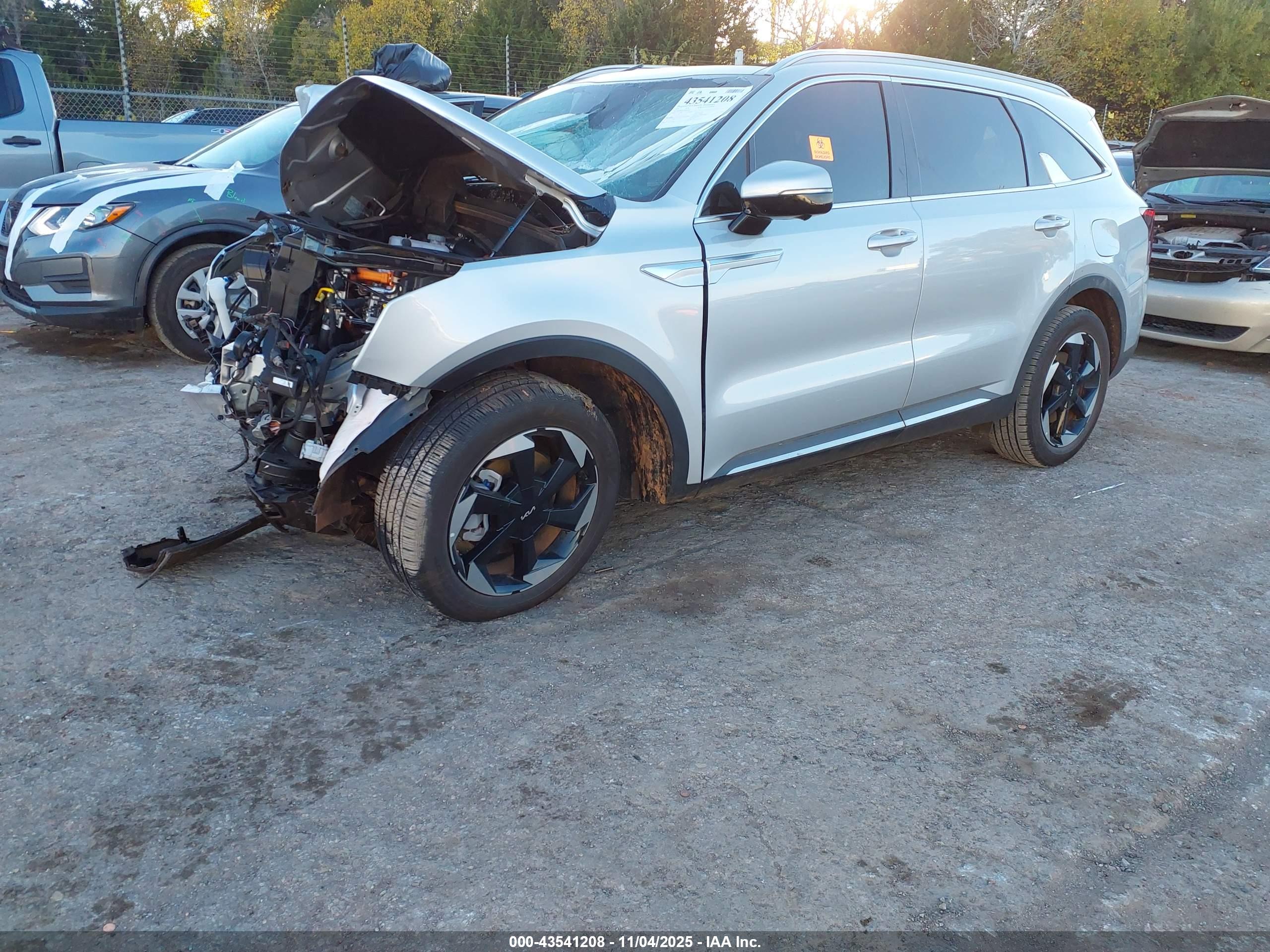 KIA SORENTO image 2
