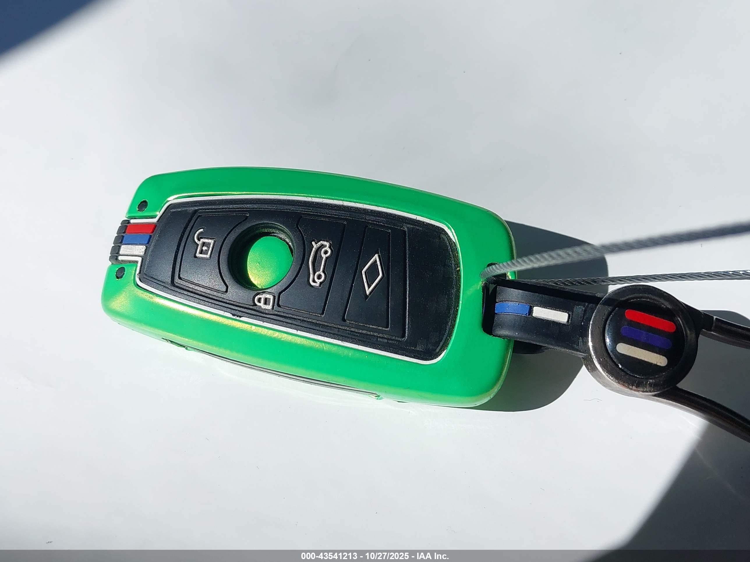 BMW 328I image 11