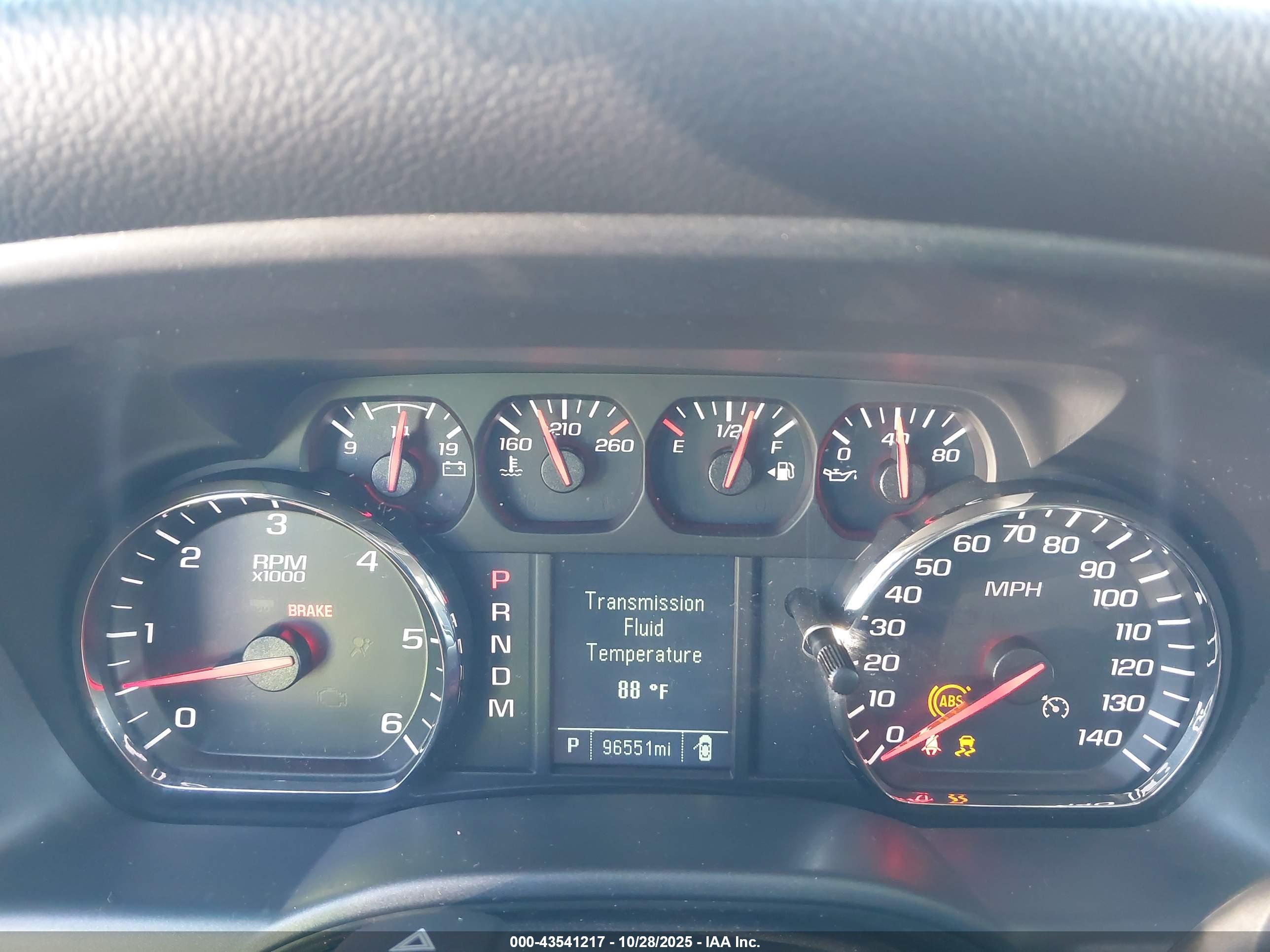 CHEVROLET SILVERADO image 7