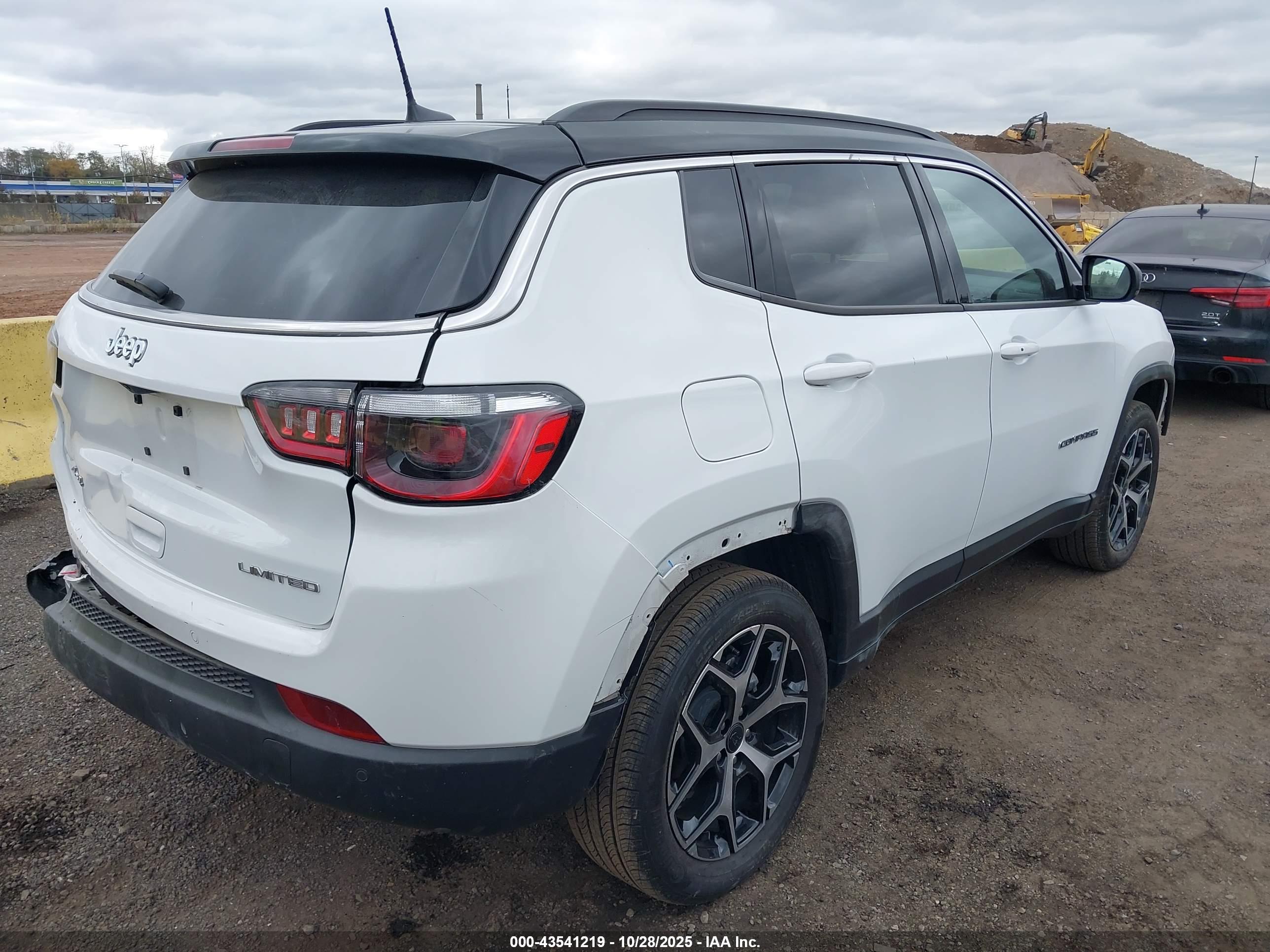JEEP COMPASS image 4