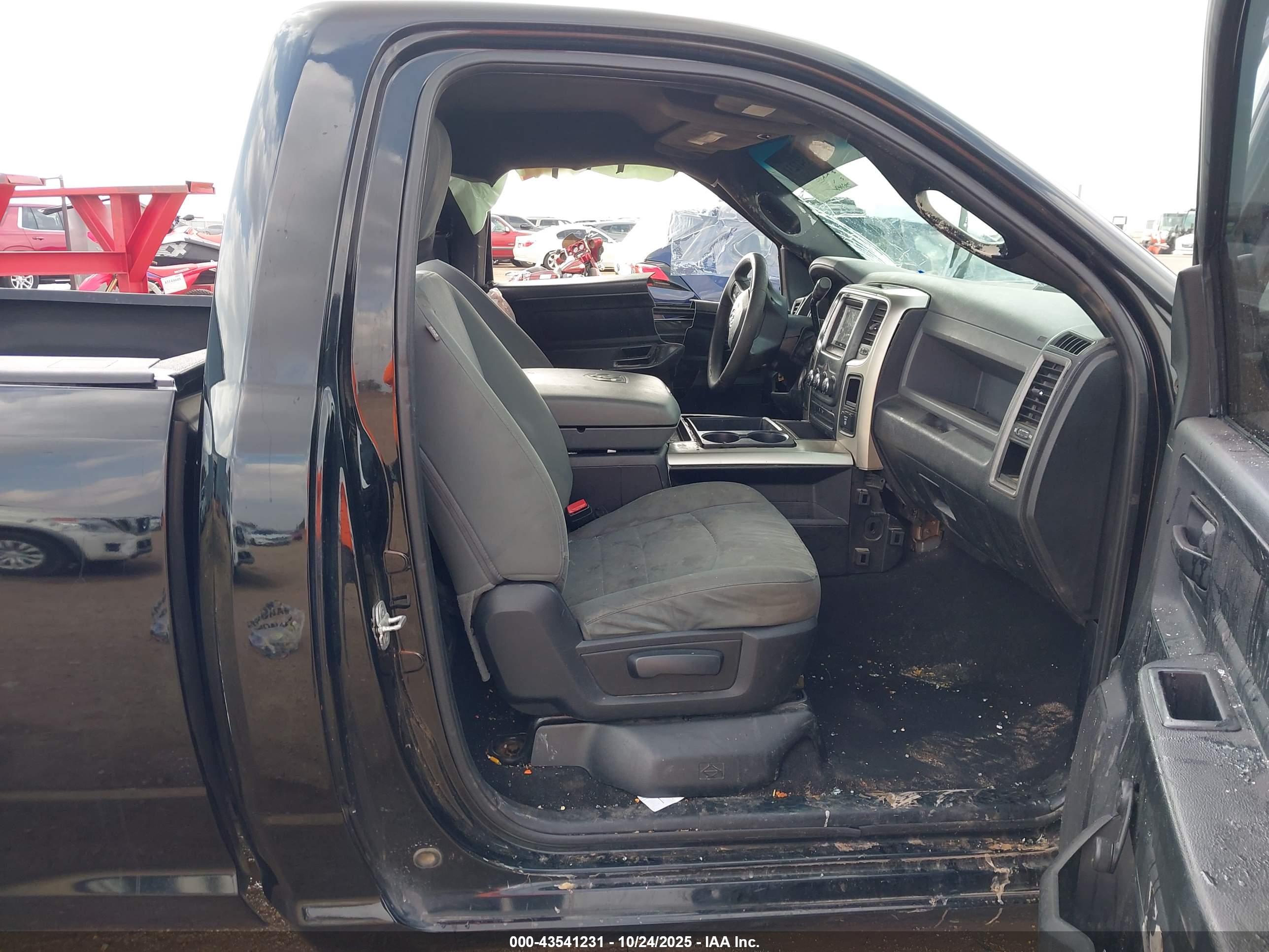 RAM 1500 image 5