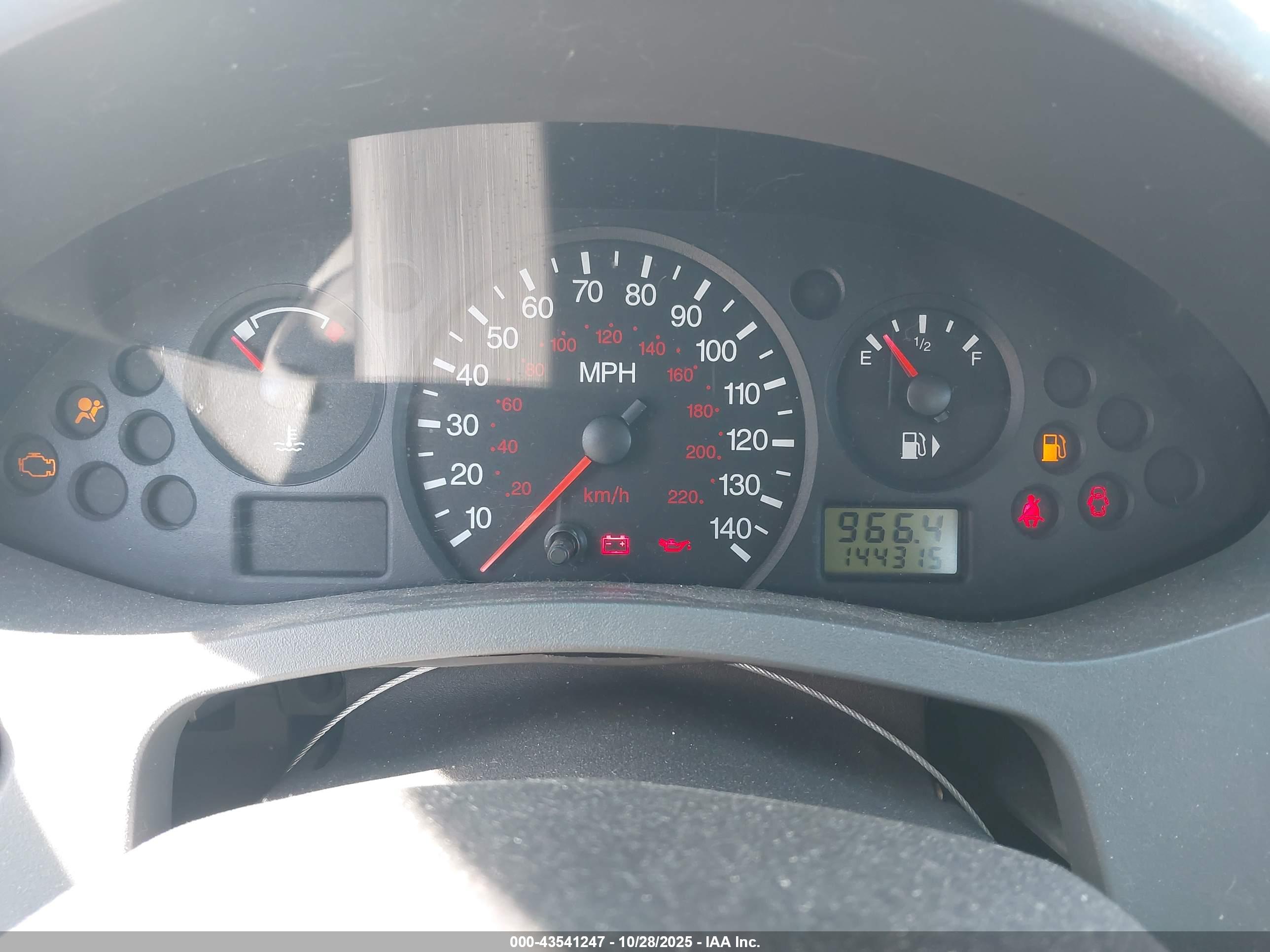 FORD FOCUS image 7