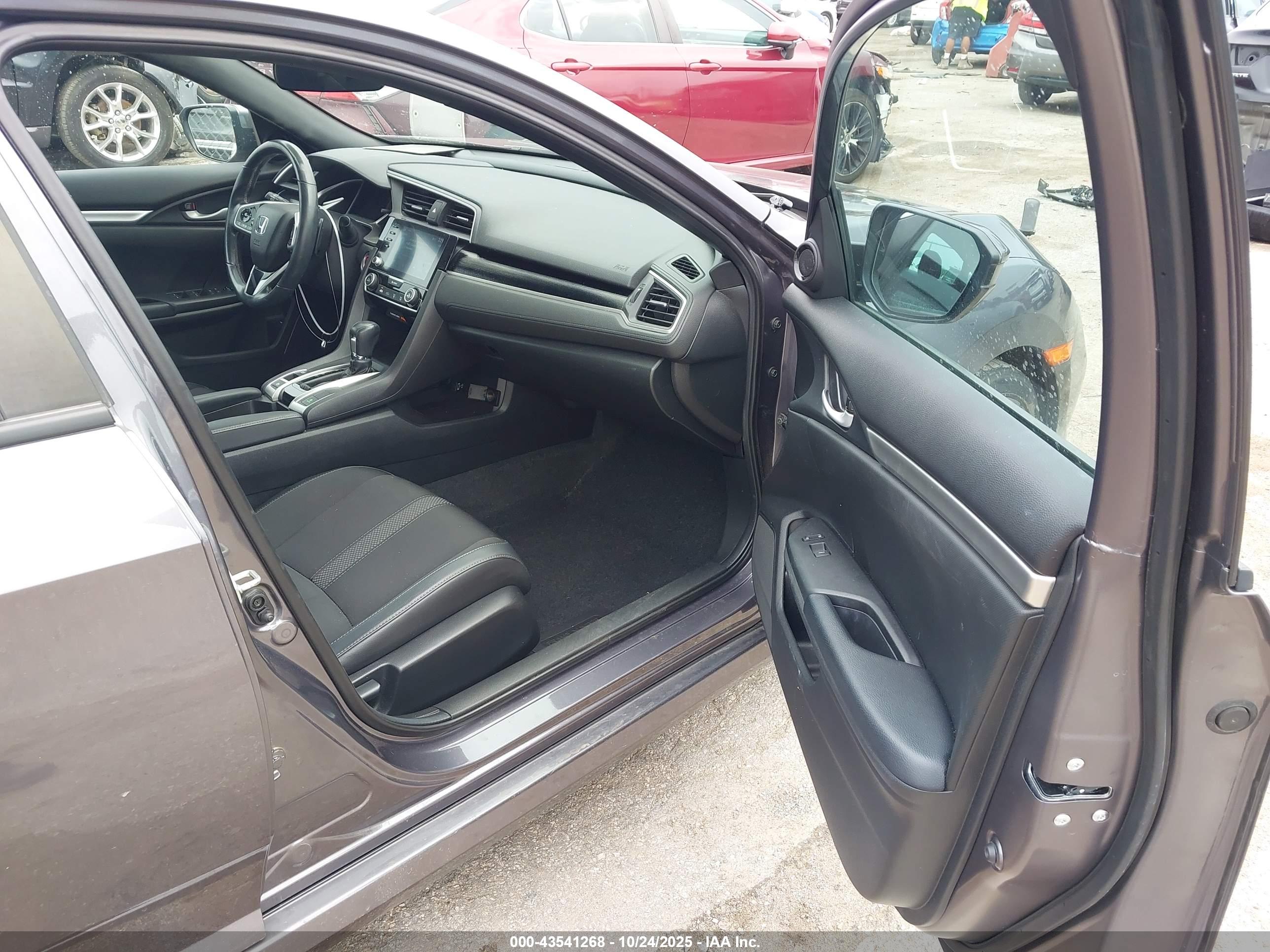 HONDA CIVIC image 5