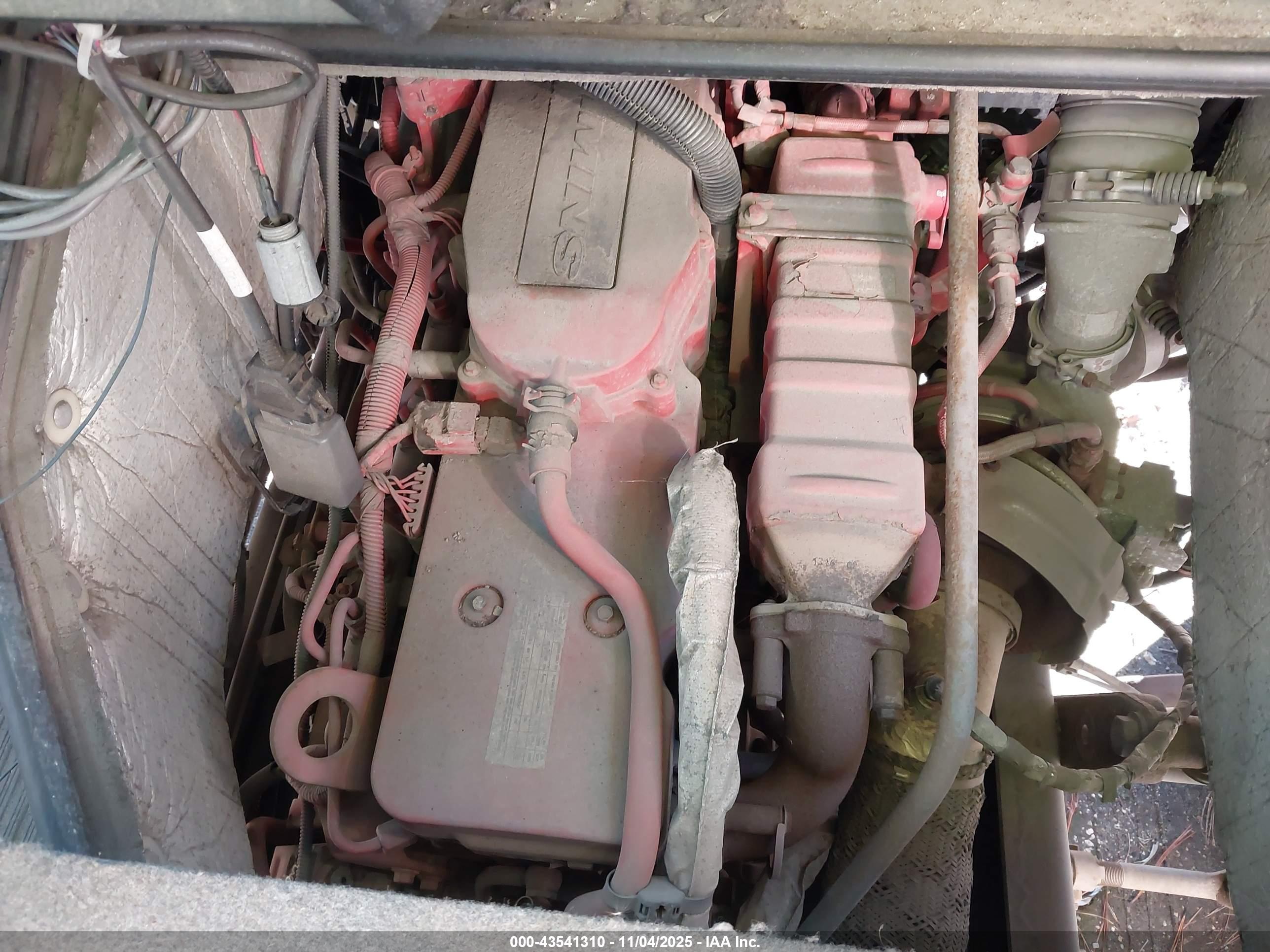 FREIGHTLINER CHASSIS image 10