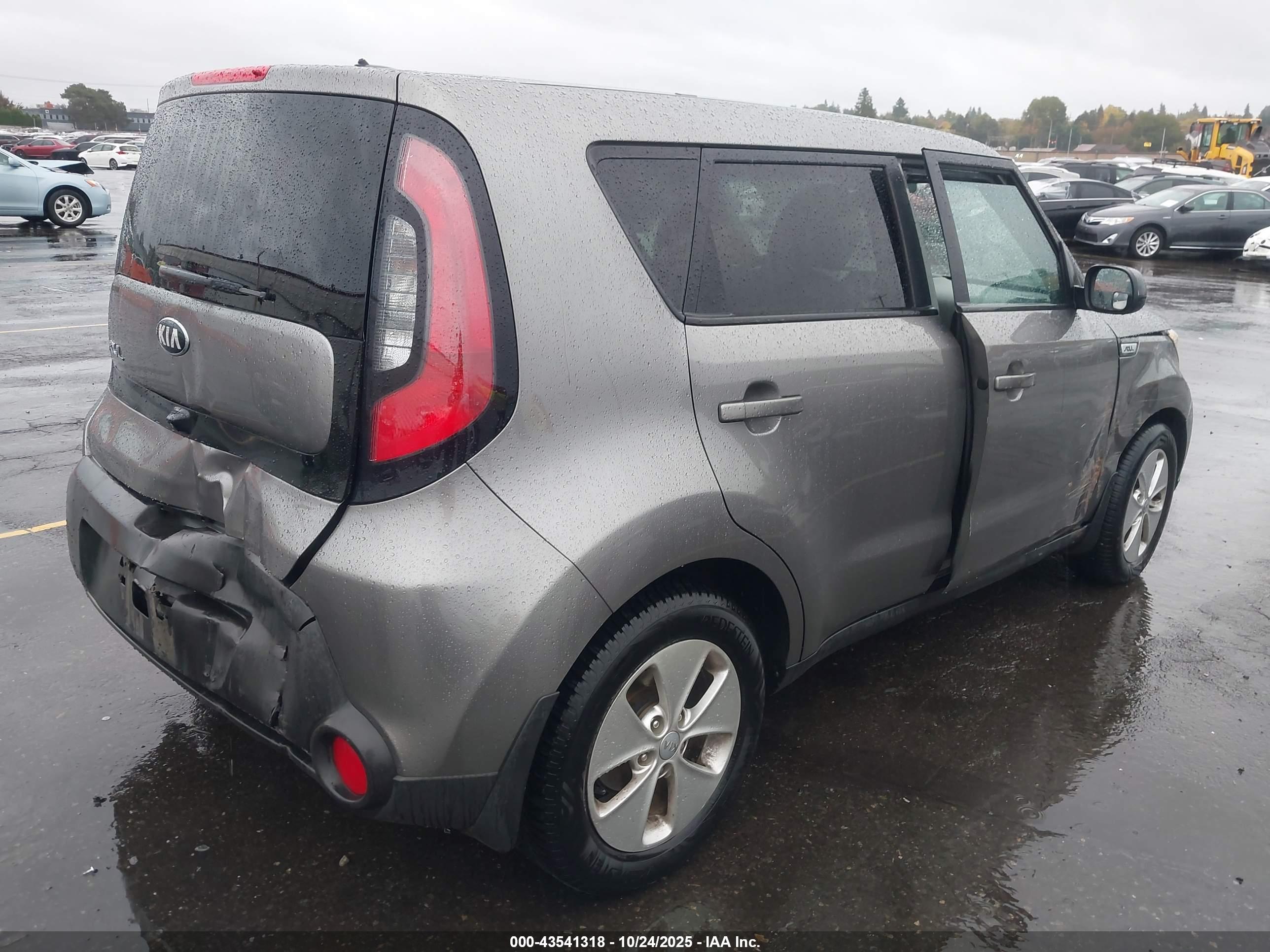 KIA SOUL image 4