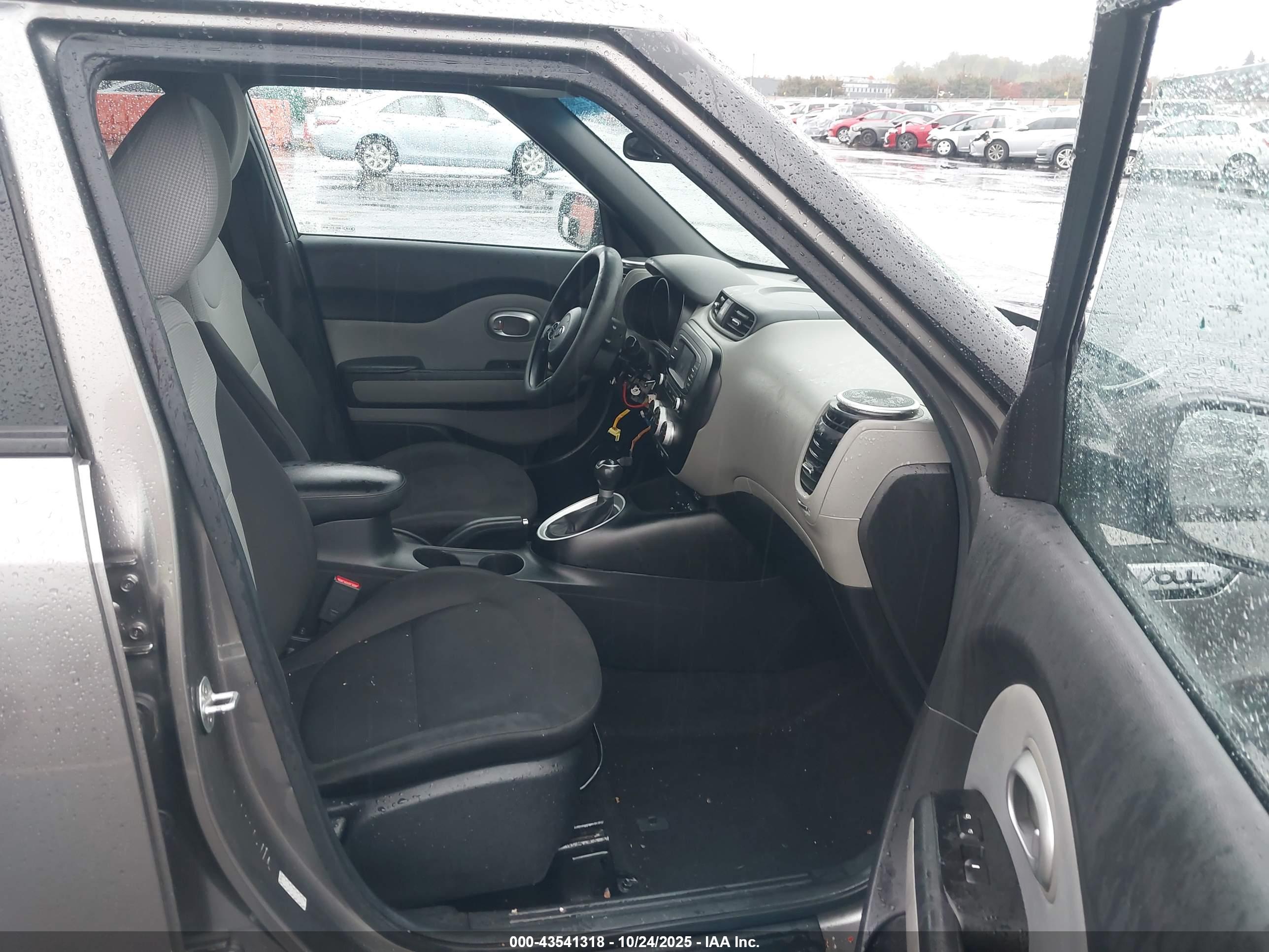 KIA SOUL image 5