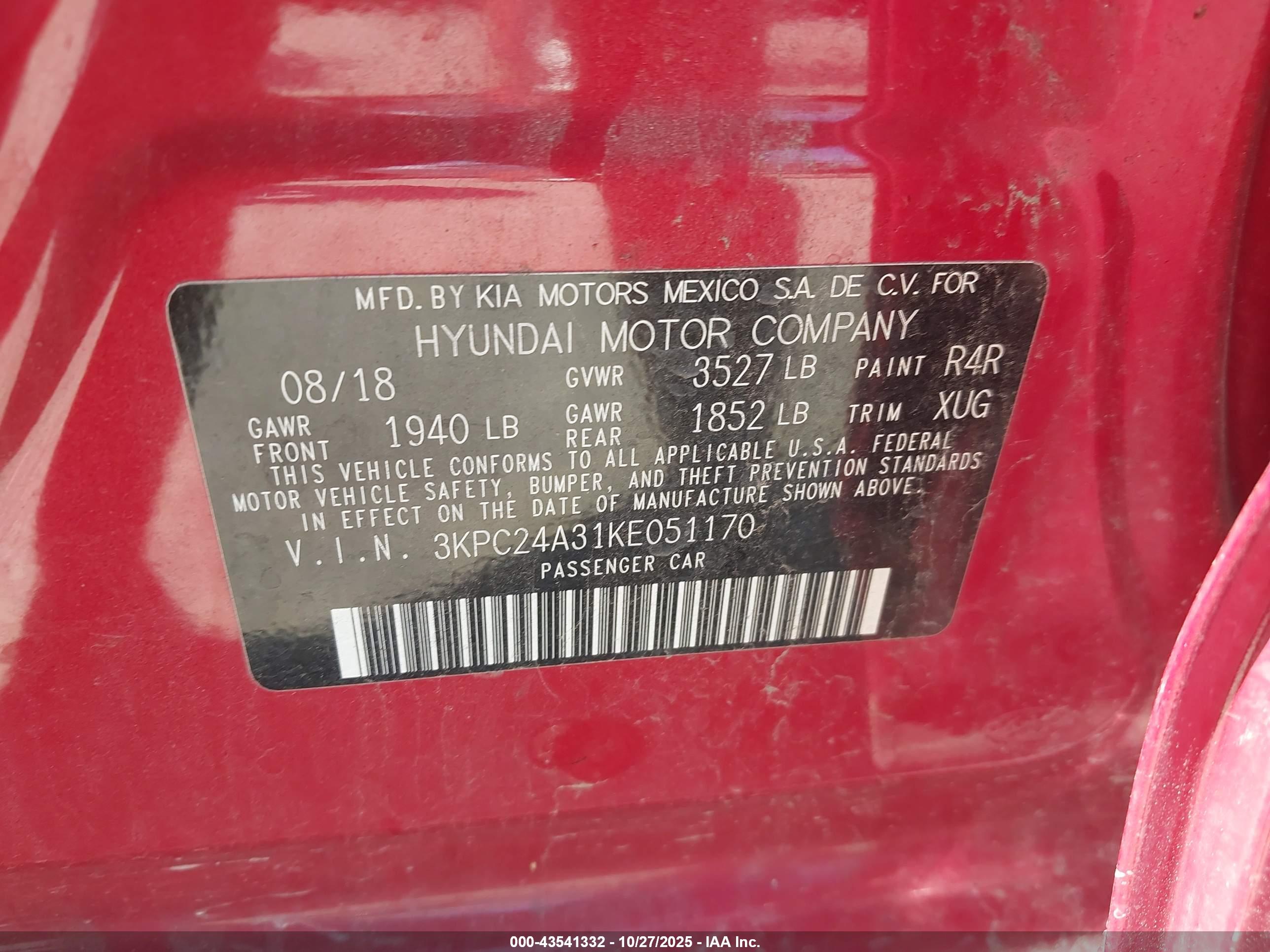 HYUNDAI ACCENT image 9
