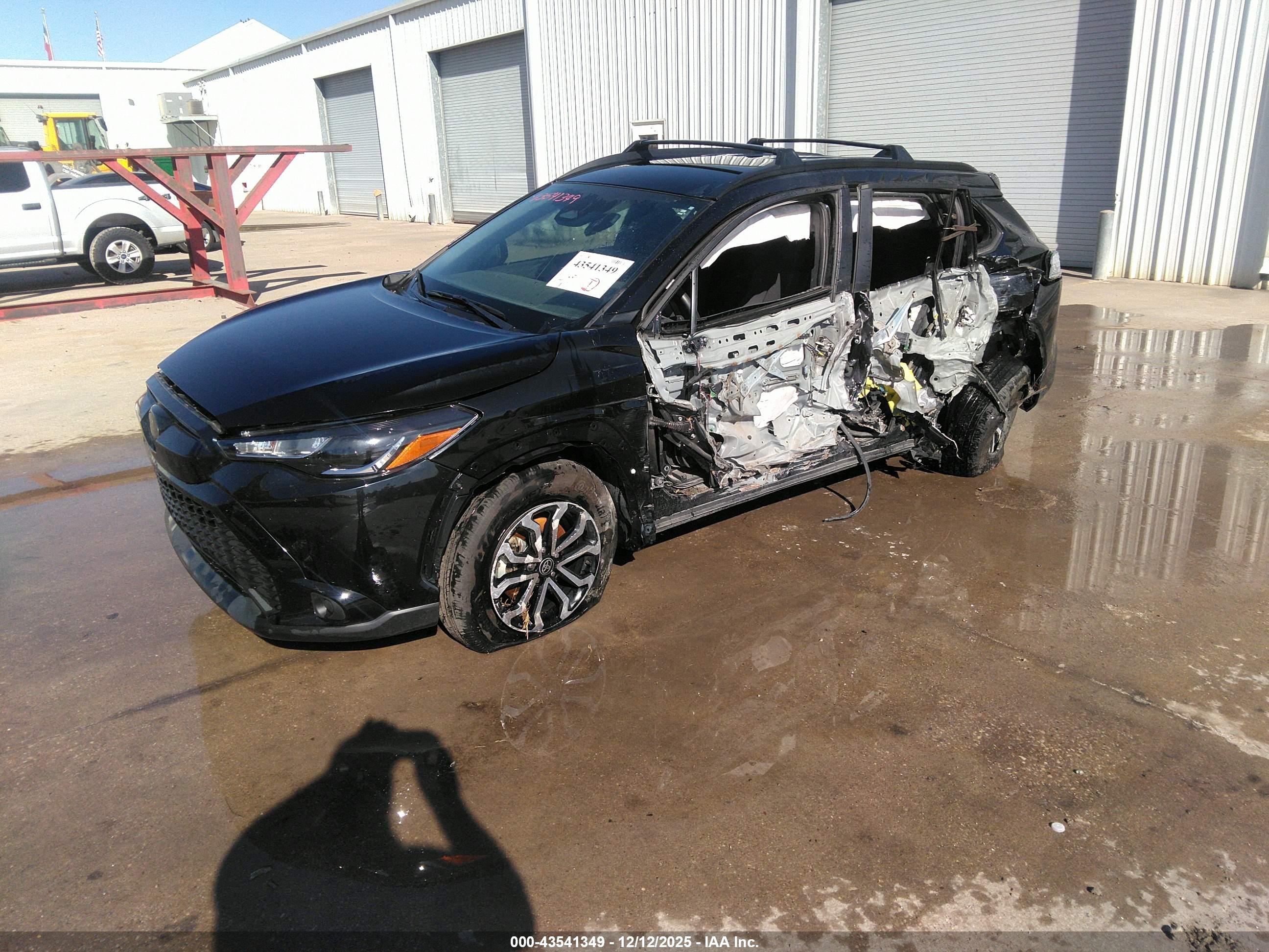 TOYOTA COROLLA image 2