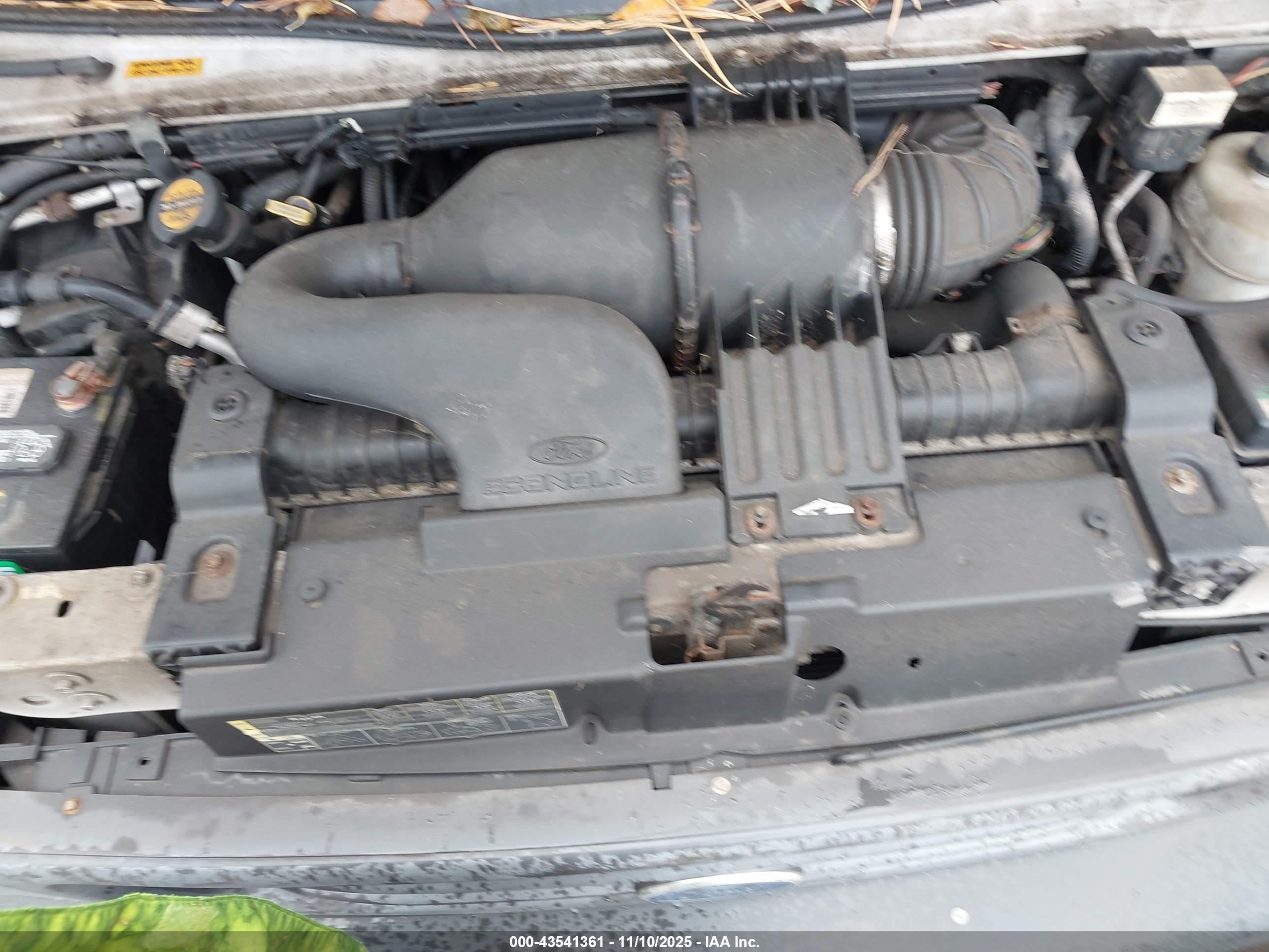 FORD E-450 image 10