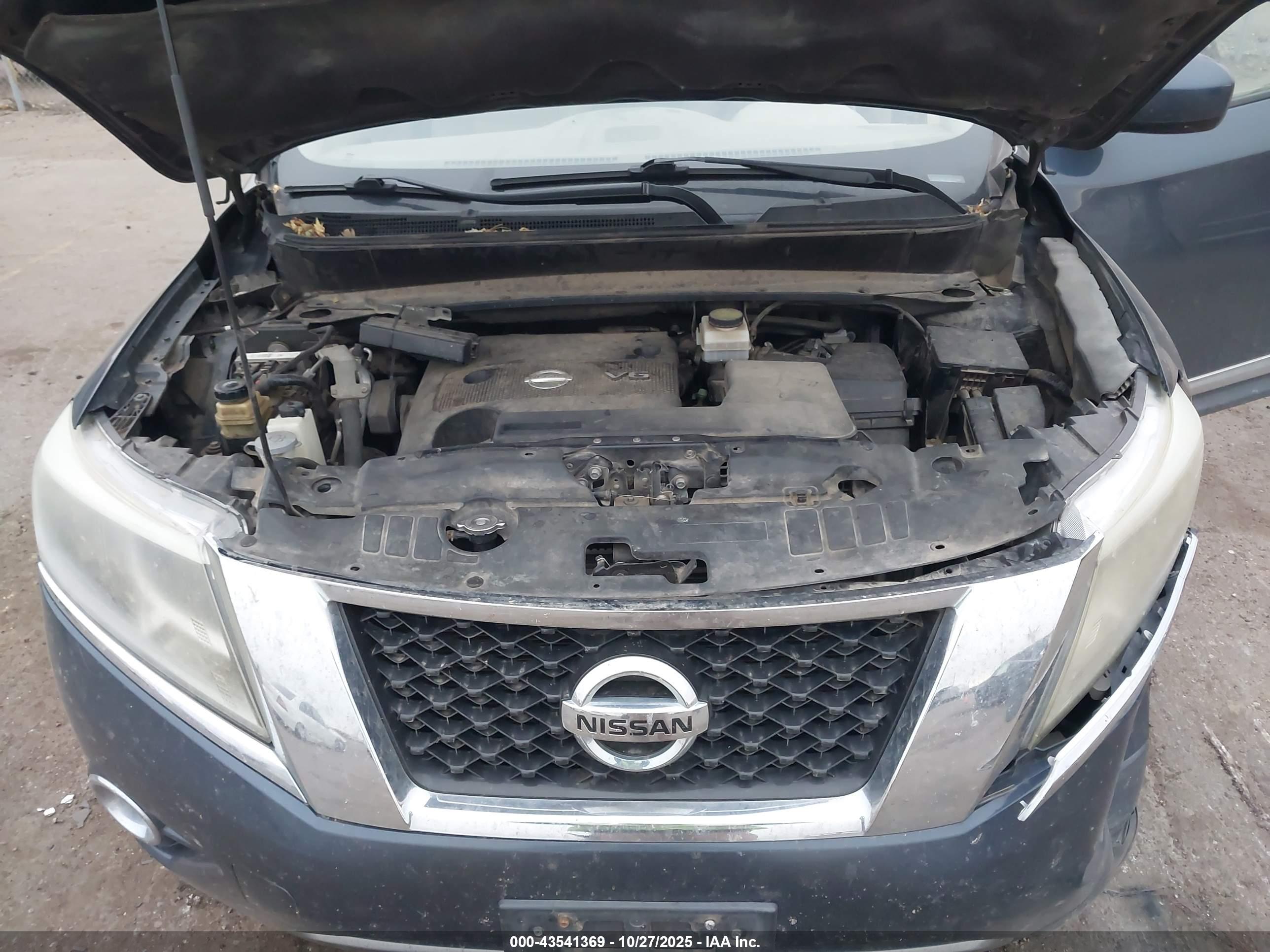 NISSAN PATHFINDER image 10