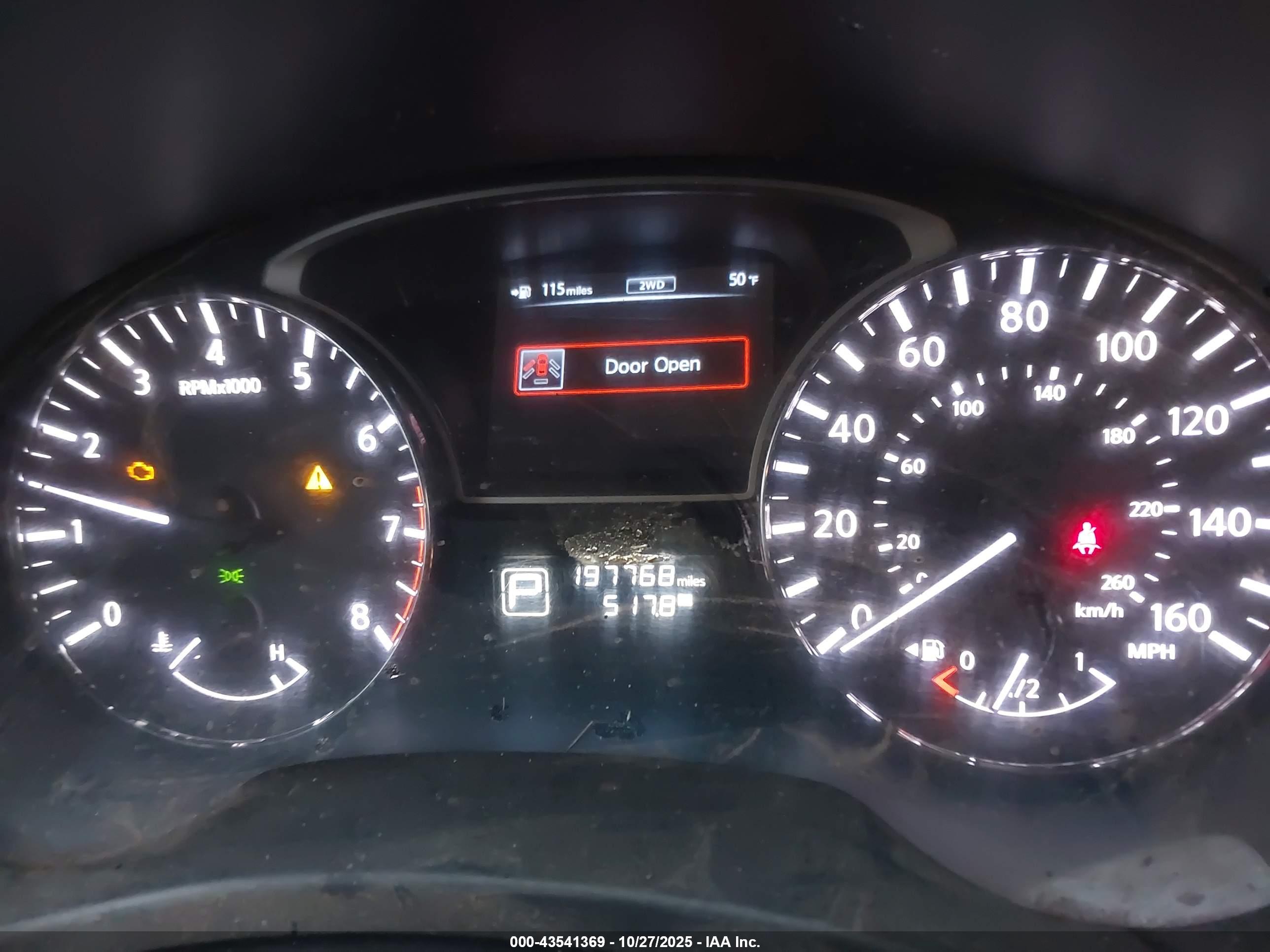 NISSAN PATHFINDER image 7