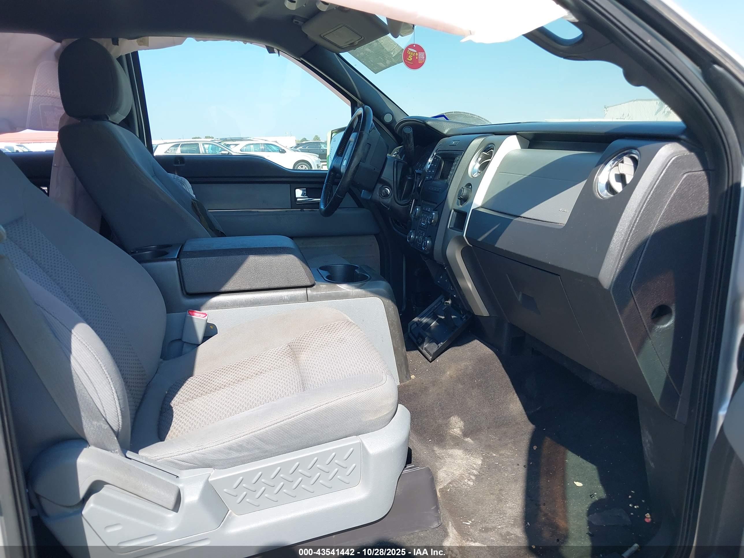 FORD F-150 image 5
