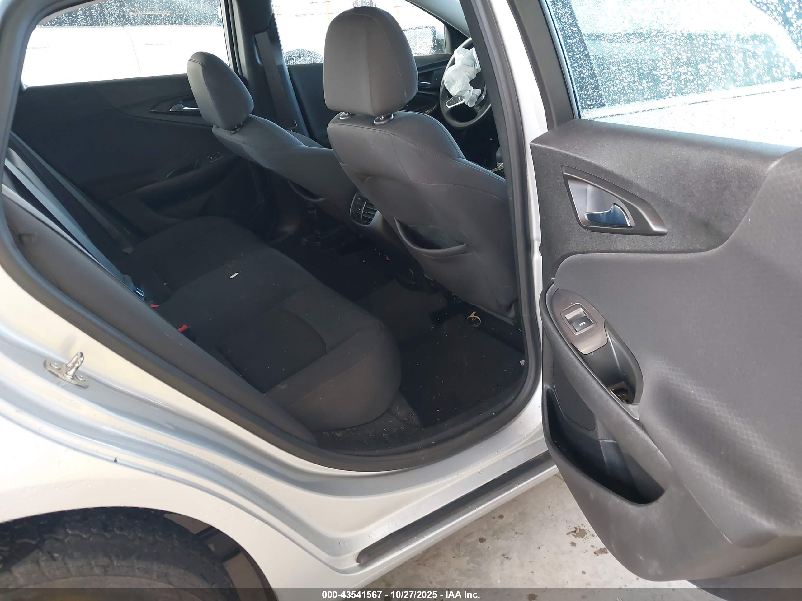 CHEVROLET MALIBU image 8