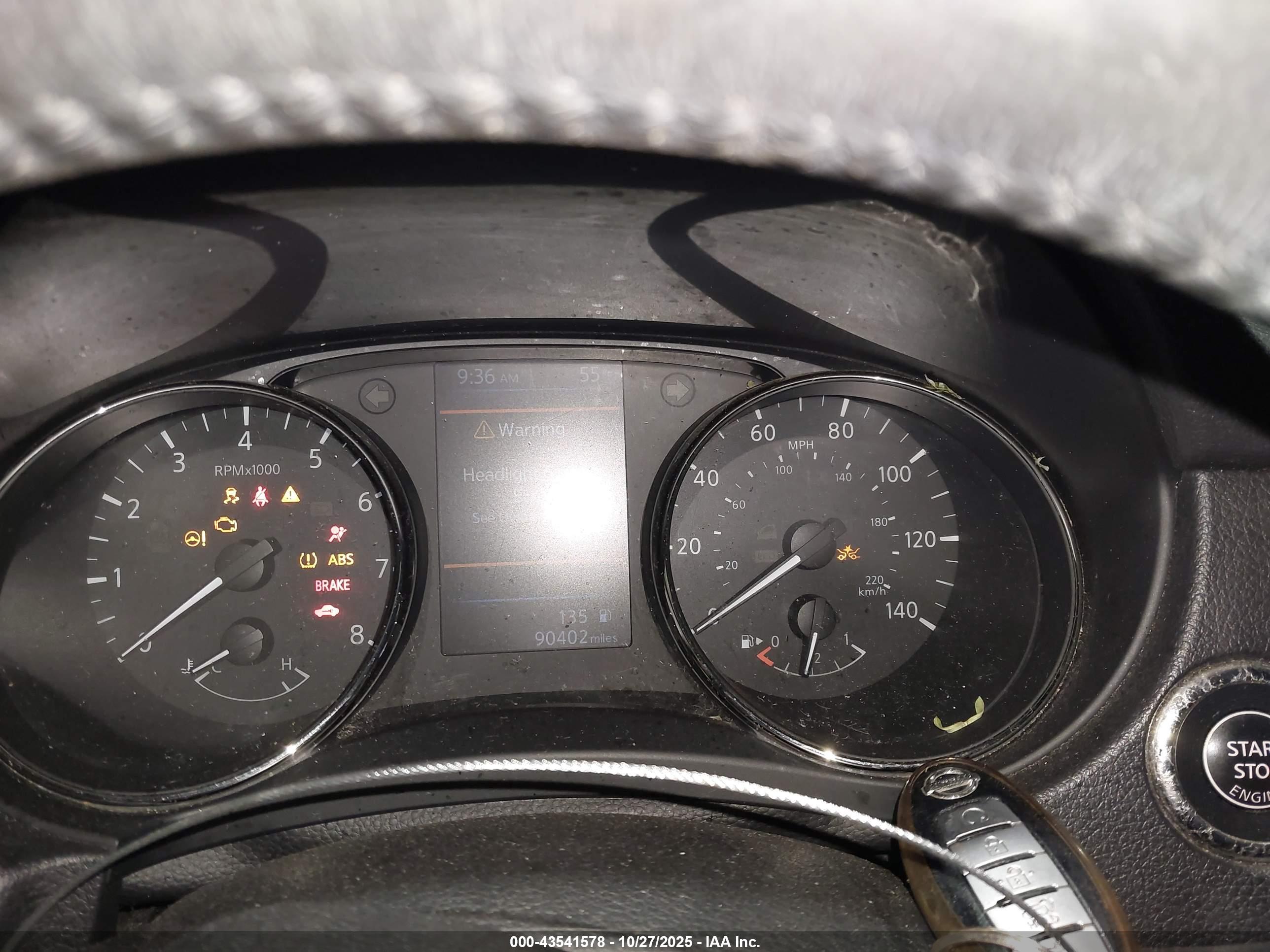 NISSAN ROGUE image 7