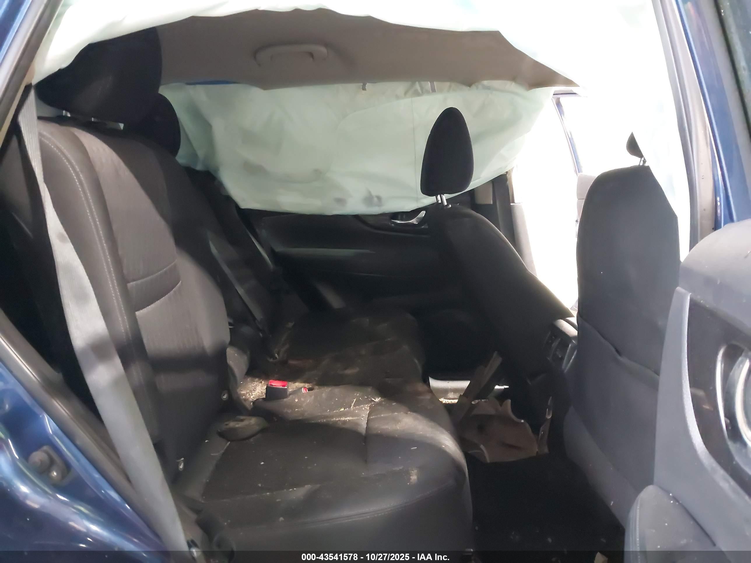 NISSAN ROGUE image 8