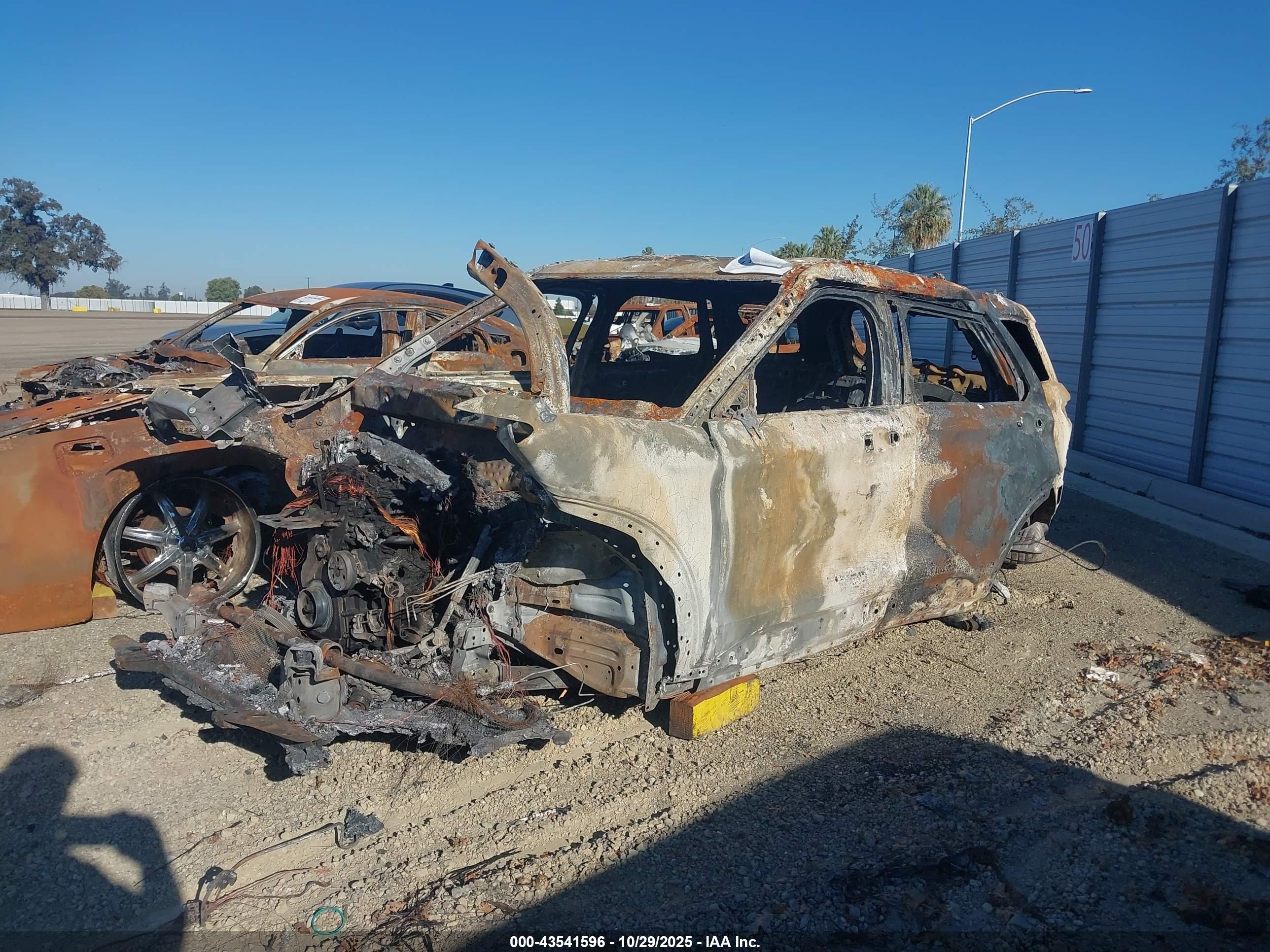 FORD EXPLORER image 2