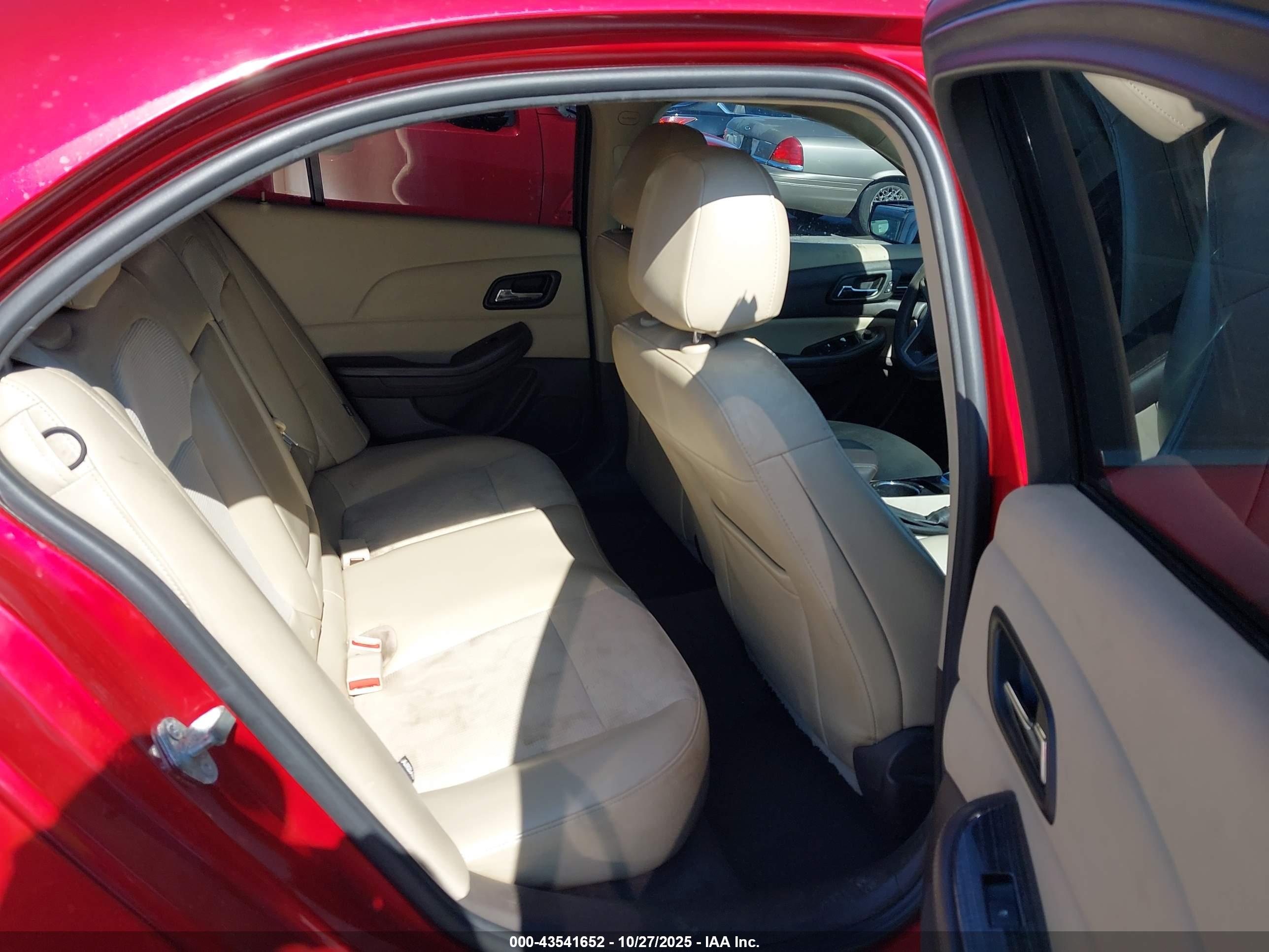 CHEVROLET MALIBU image 8