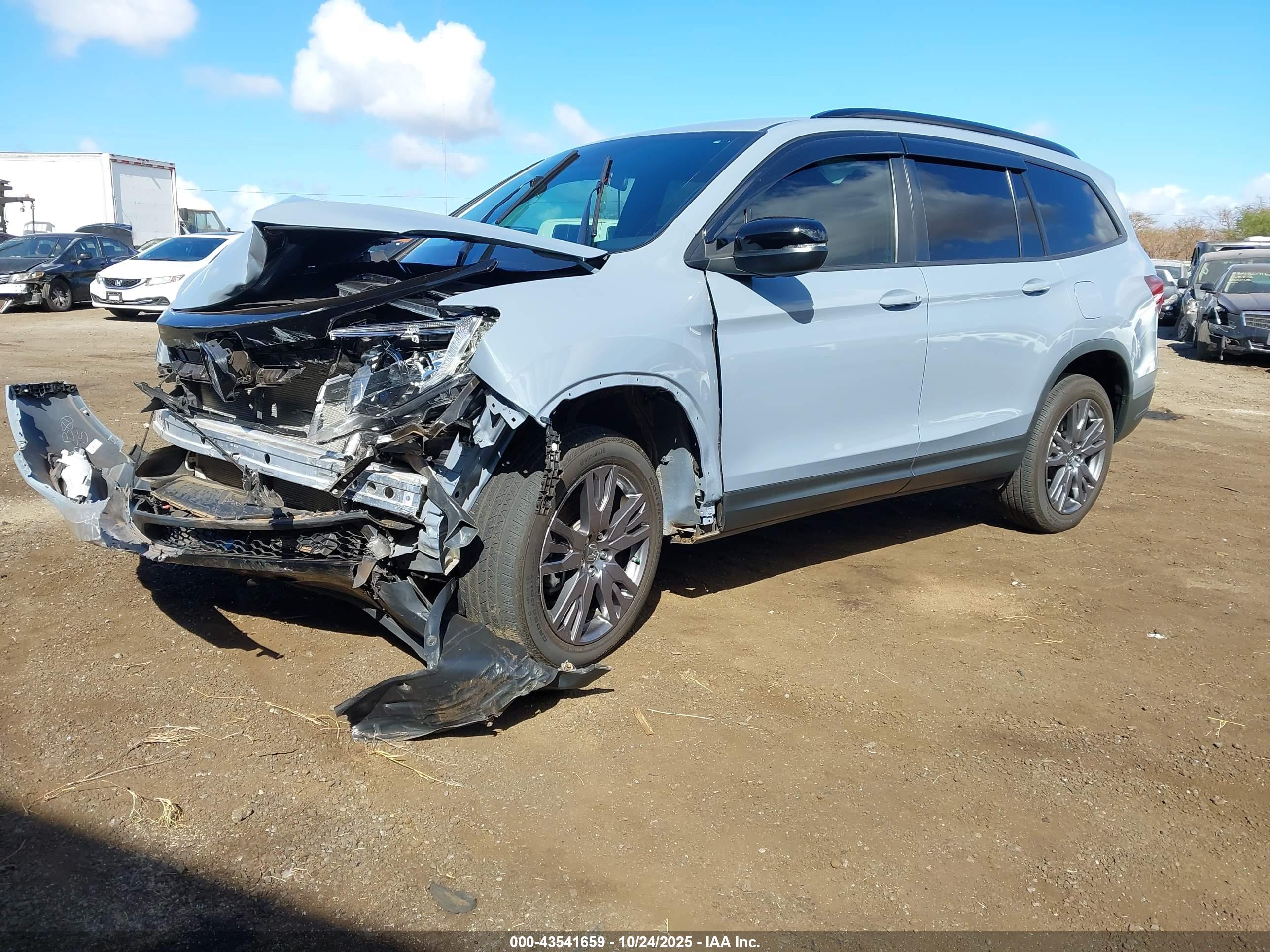 HONDA PILOT image 2