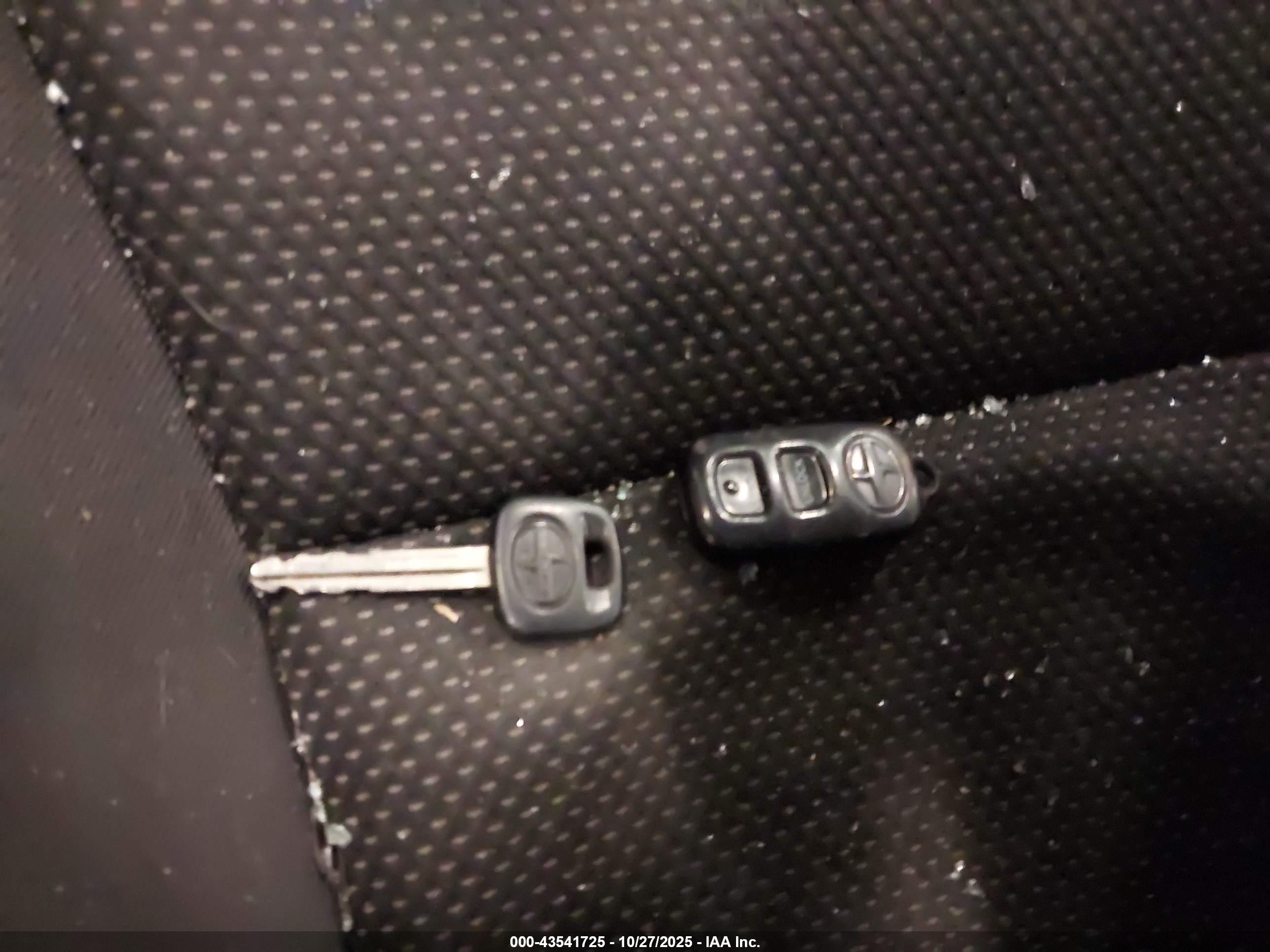 SCION XB image 11