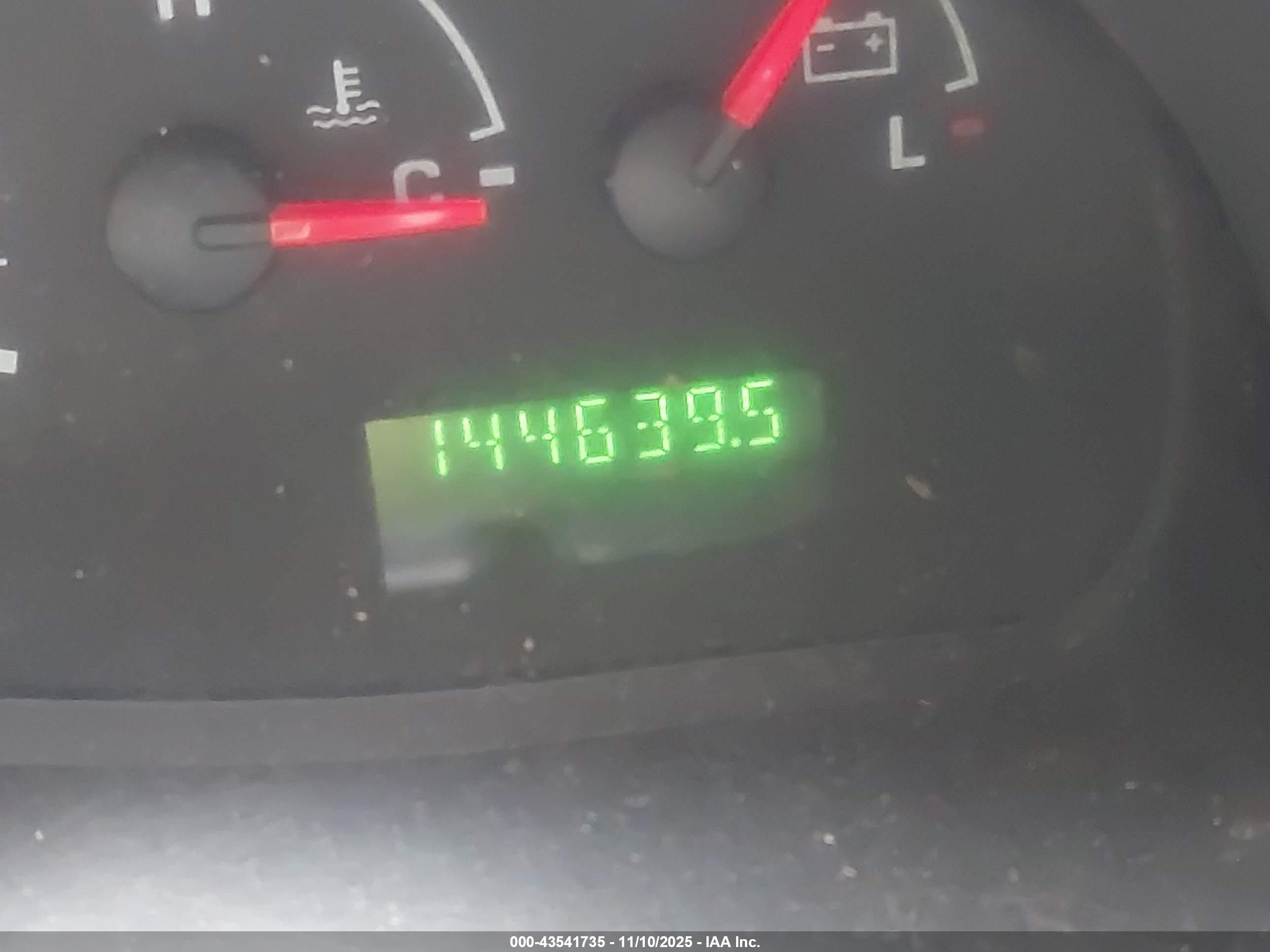FORD E-450 image 6