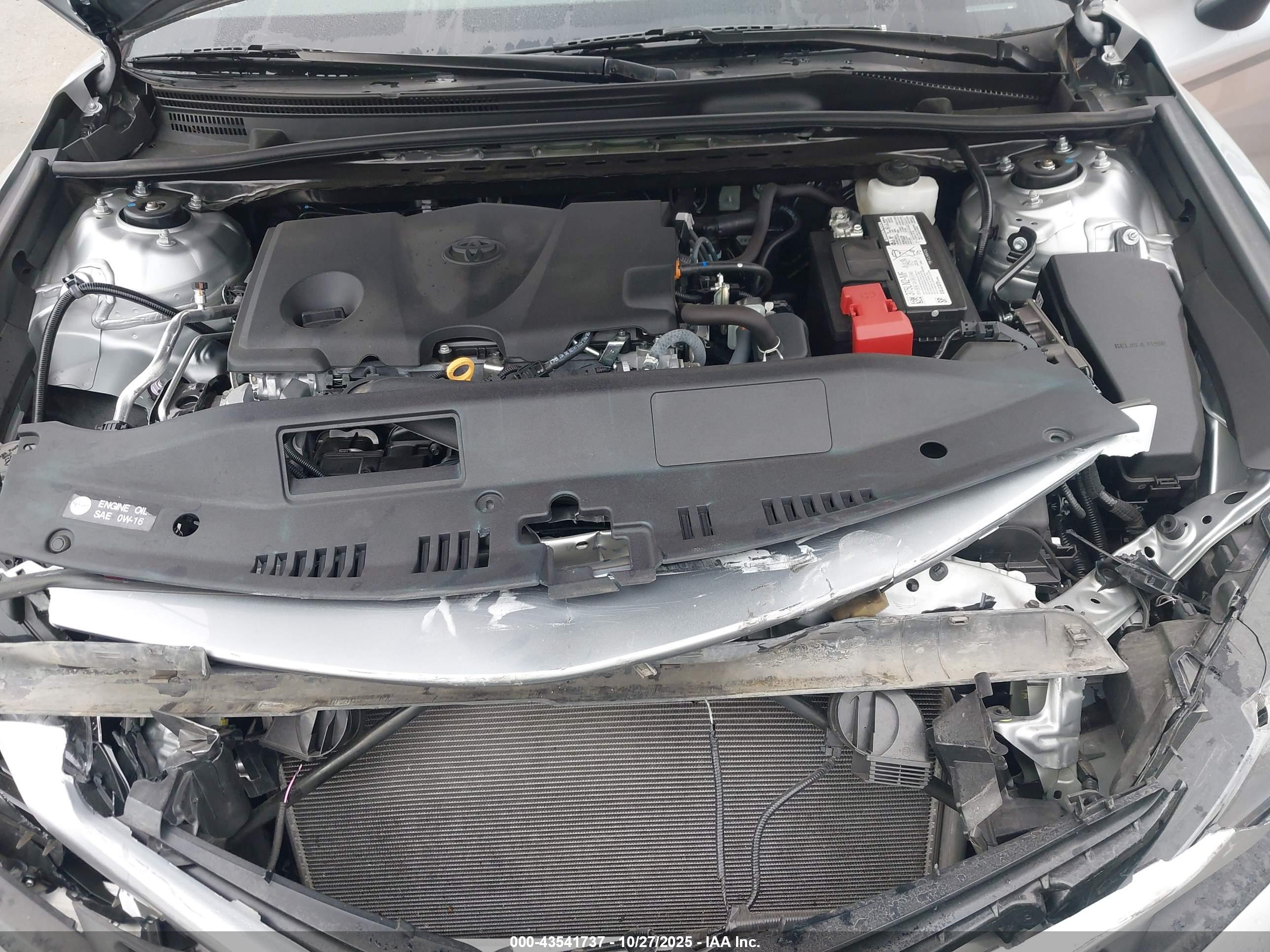 TOYOTA CAMRY image 10