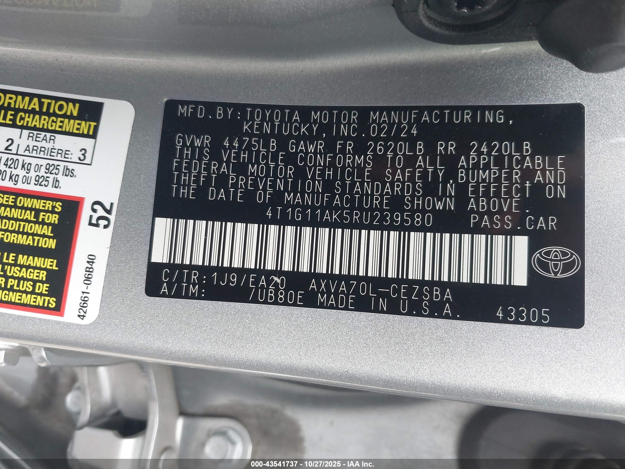 TOYOTA CAMRY image 9