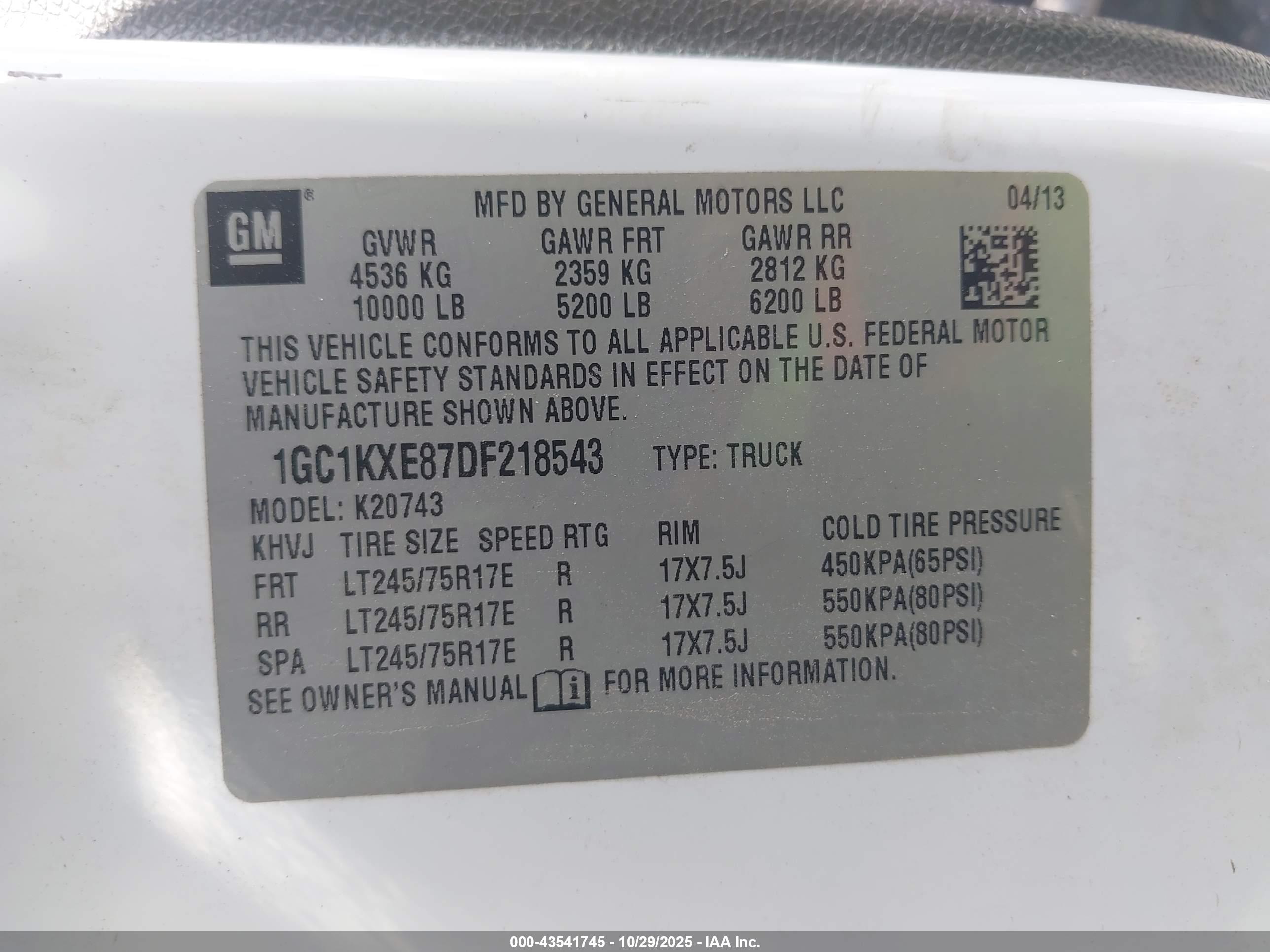 CHEVROLET SILVERADO image 9