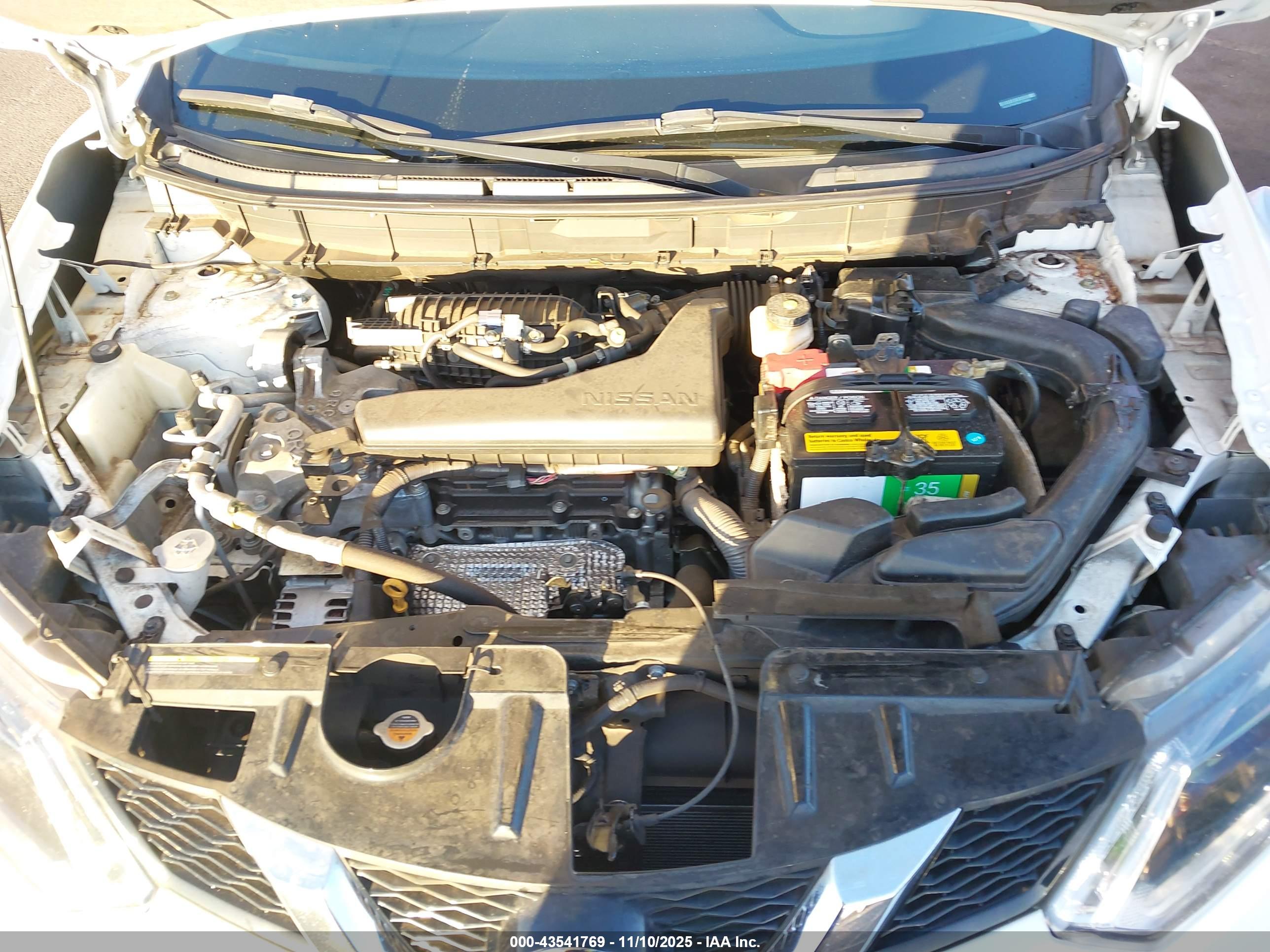 NISSAN ROGUE image 10