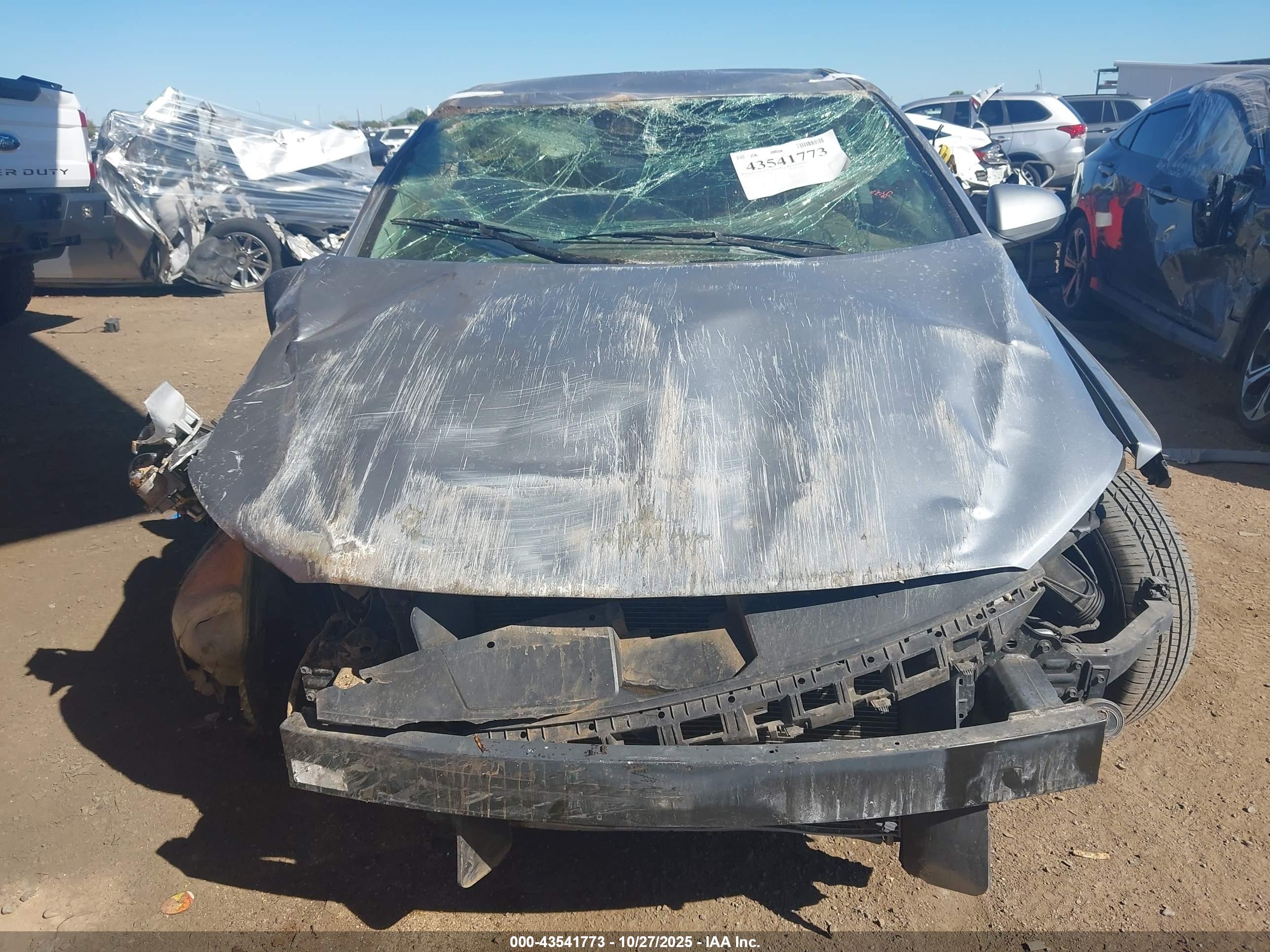 HYUNDAI ELANTRA image 6