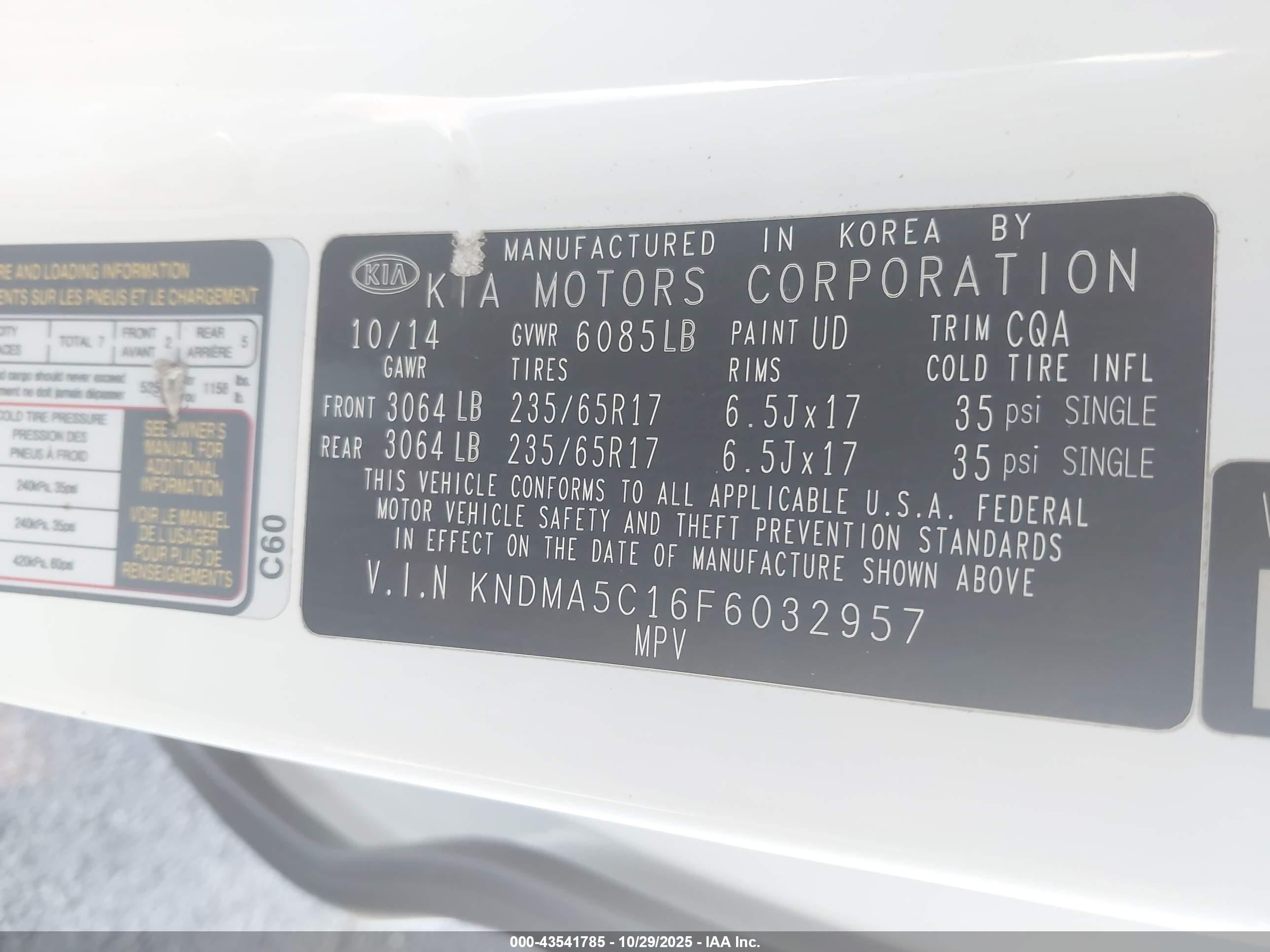 KIA SEDONA image 9