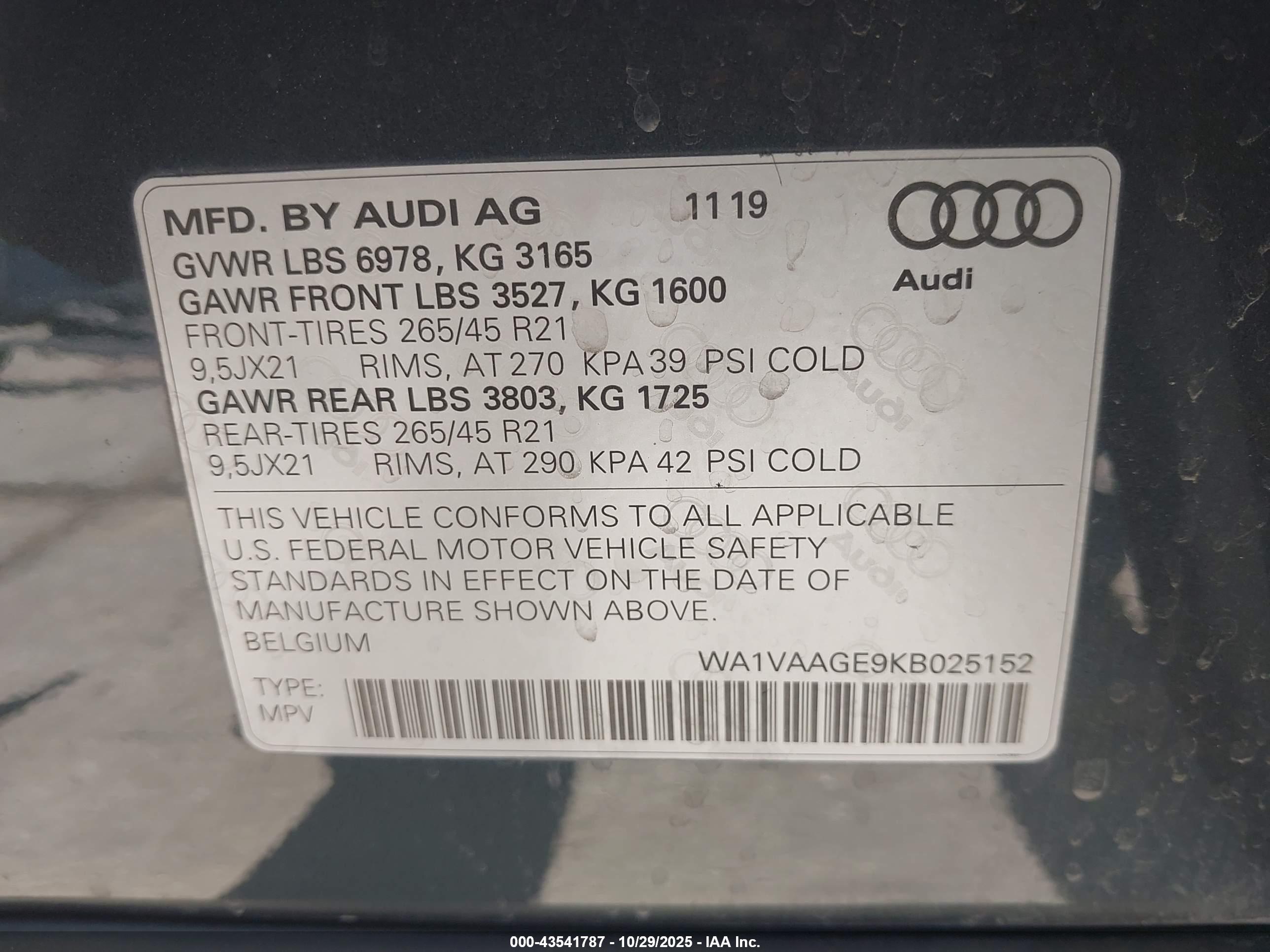 AUDI E-TRON image 9
