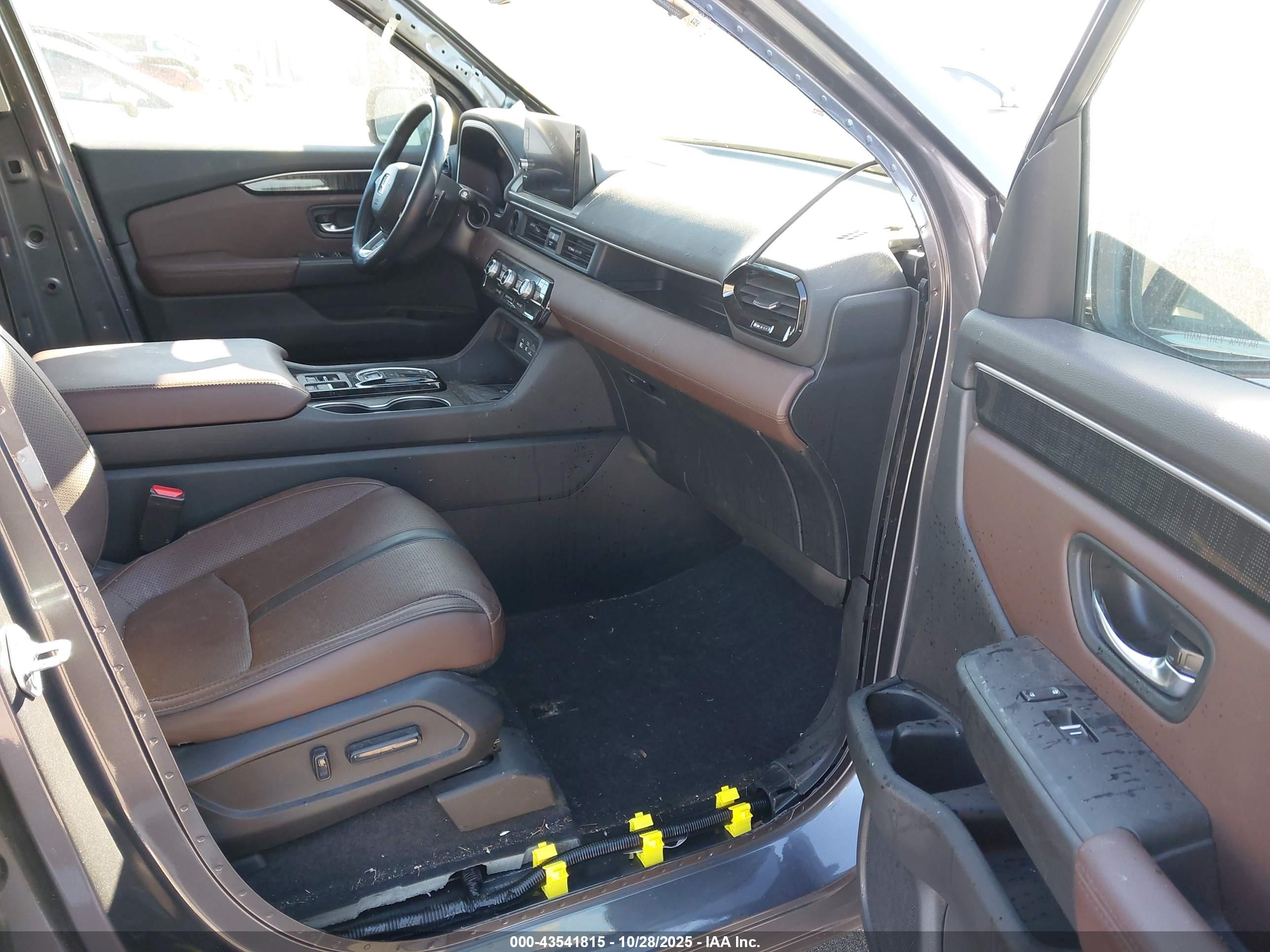 HONDA PILOT image 5